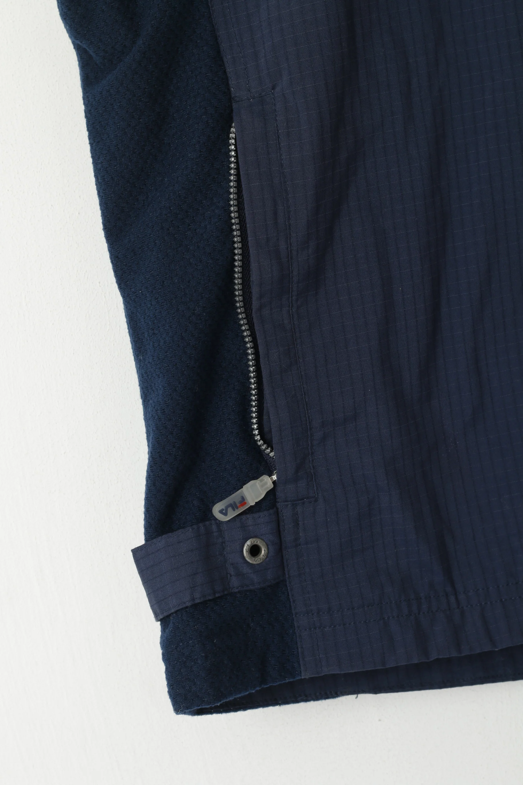 Fila Men S Waistcoat Navy Sport Zip Up Nylon Vest Outdoor Sleeveless Top - Image 3
