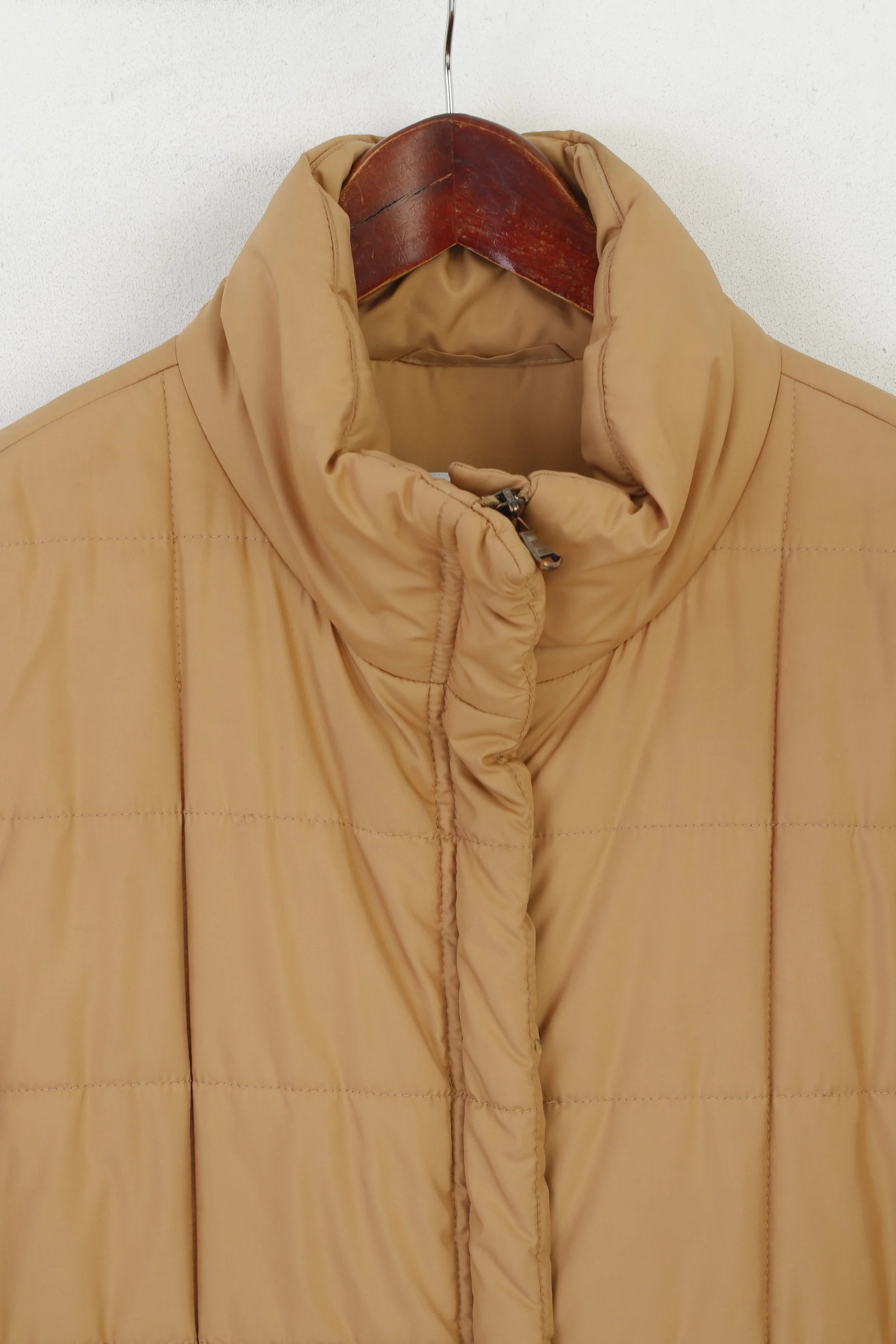 Lezard Women 42 XL Jacket Gold Shiny Padded Full Zipper Classic Coat - Image 2