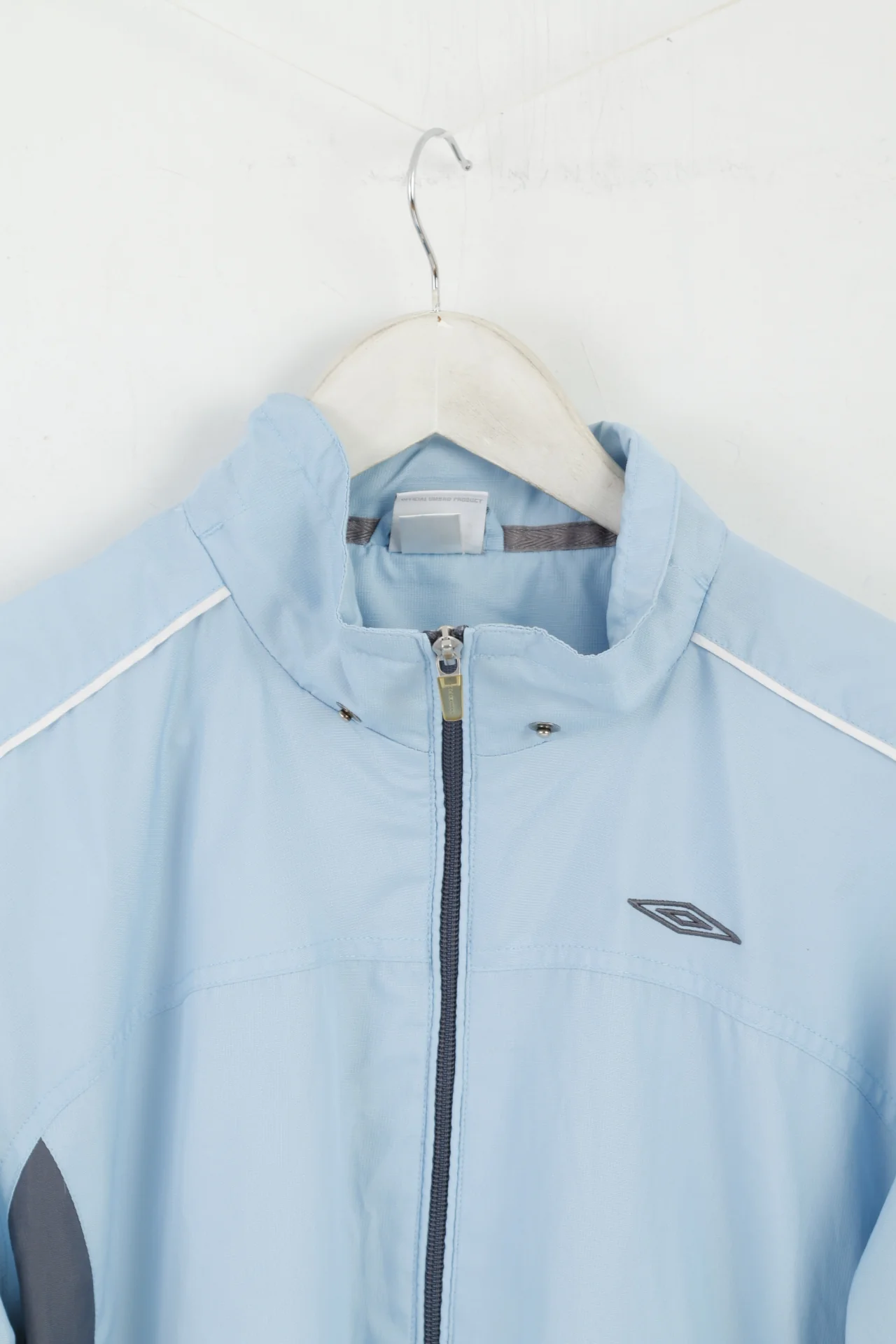 Umbro Women 42 L Jacket Blue Full Zipper Lightweight Active Sport Top - Image 2