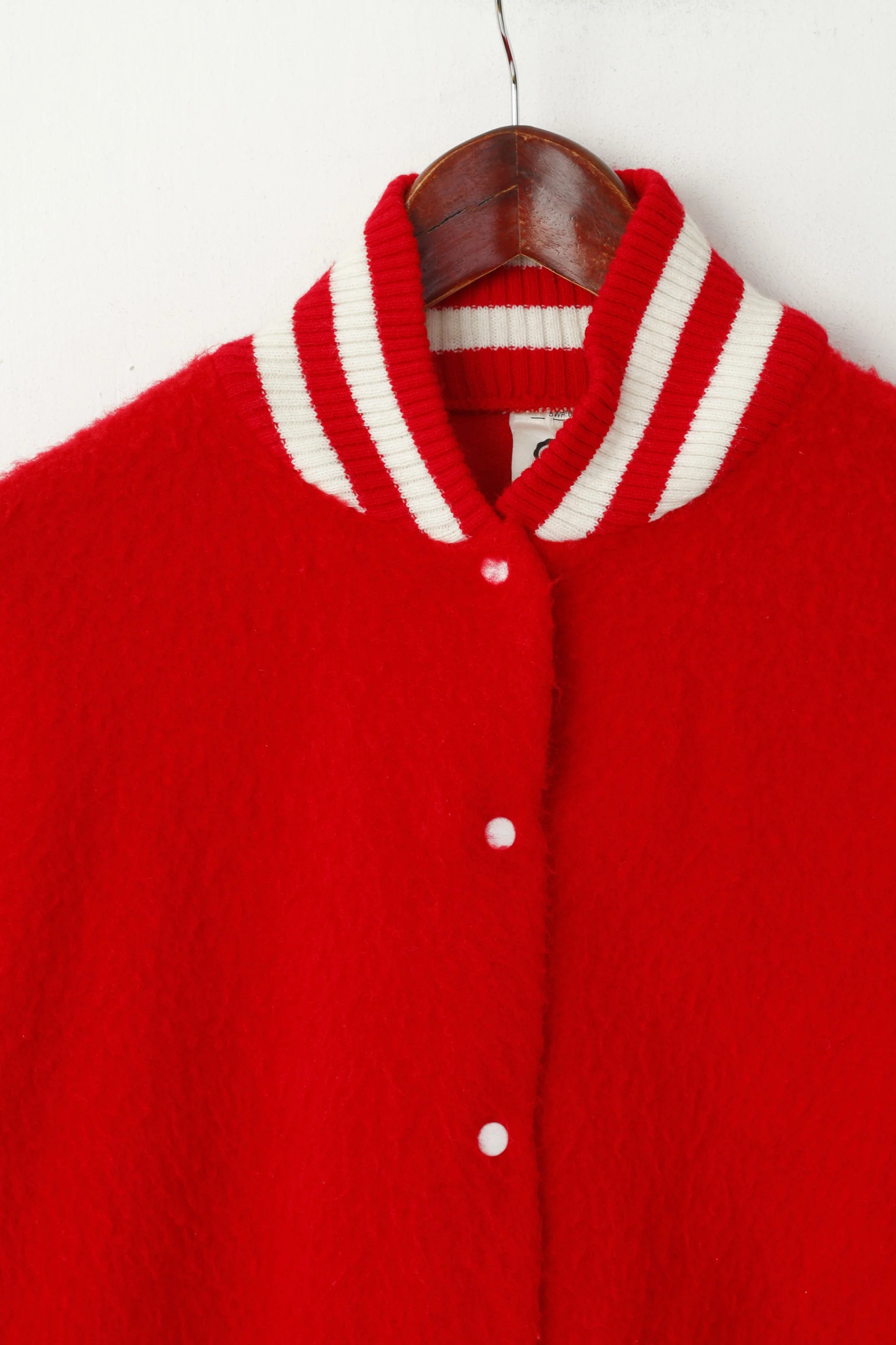 C&A Women M Sweatshirt Red Baseball Snap Button Fluffy Varsity Vintage Top - Image 2