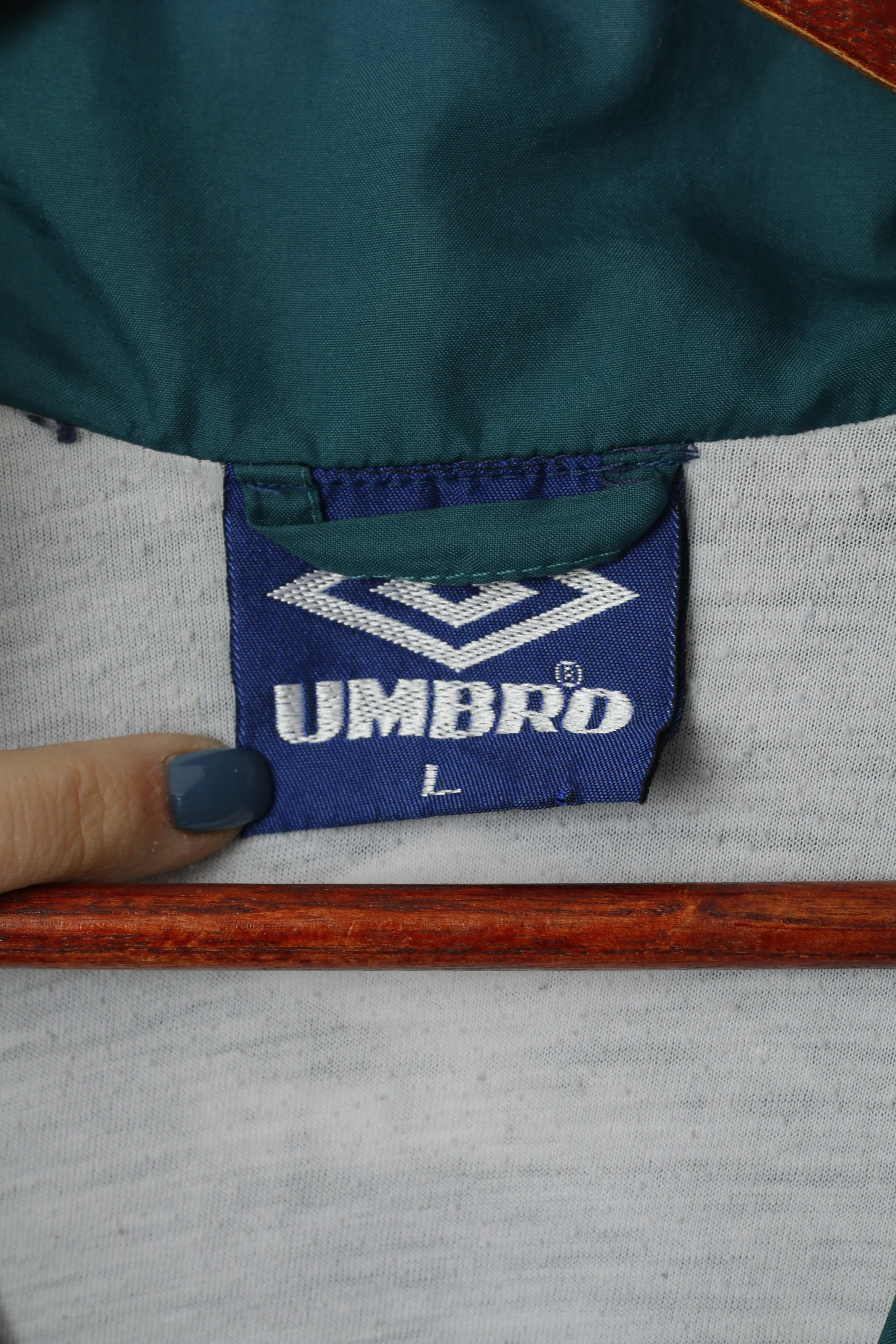 Umbro Men L Jacket Navy Activewear Vintage 90s Retro Zip Up Training Sportswear Top - Image 4