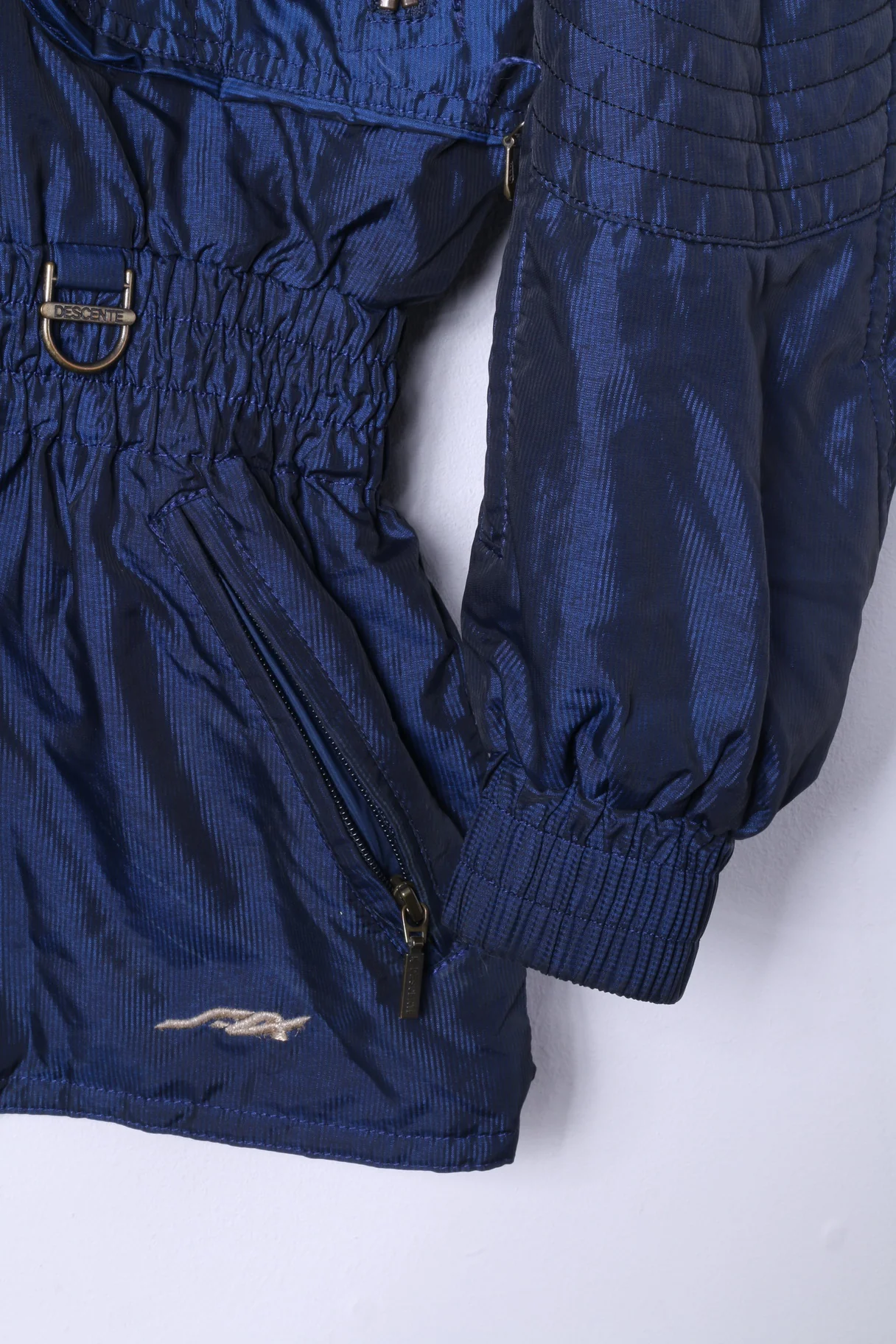 Descente Womens 10 40 M Ski Jacket Retro Navy Shiny Nylon Winter Snowboarding - Image 3