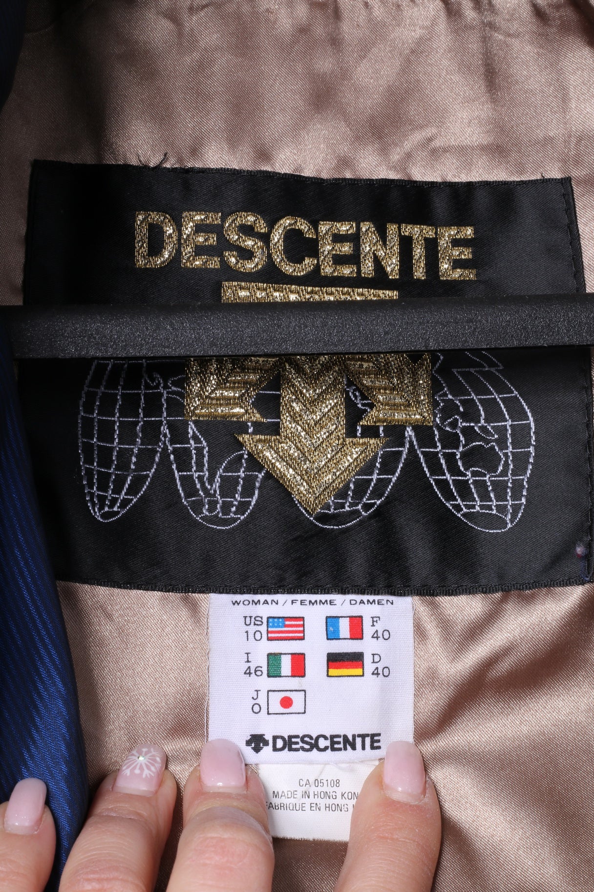 Descente Womens 10 40 M Ski Jacket Retro Navy Shiny Nylon Winter Snowboarding - Image 7