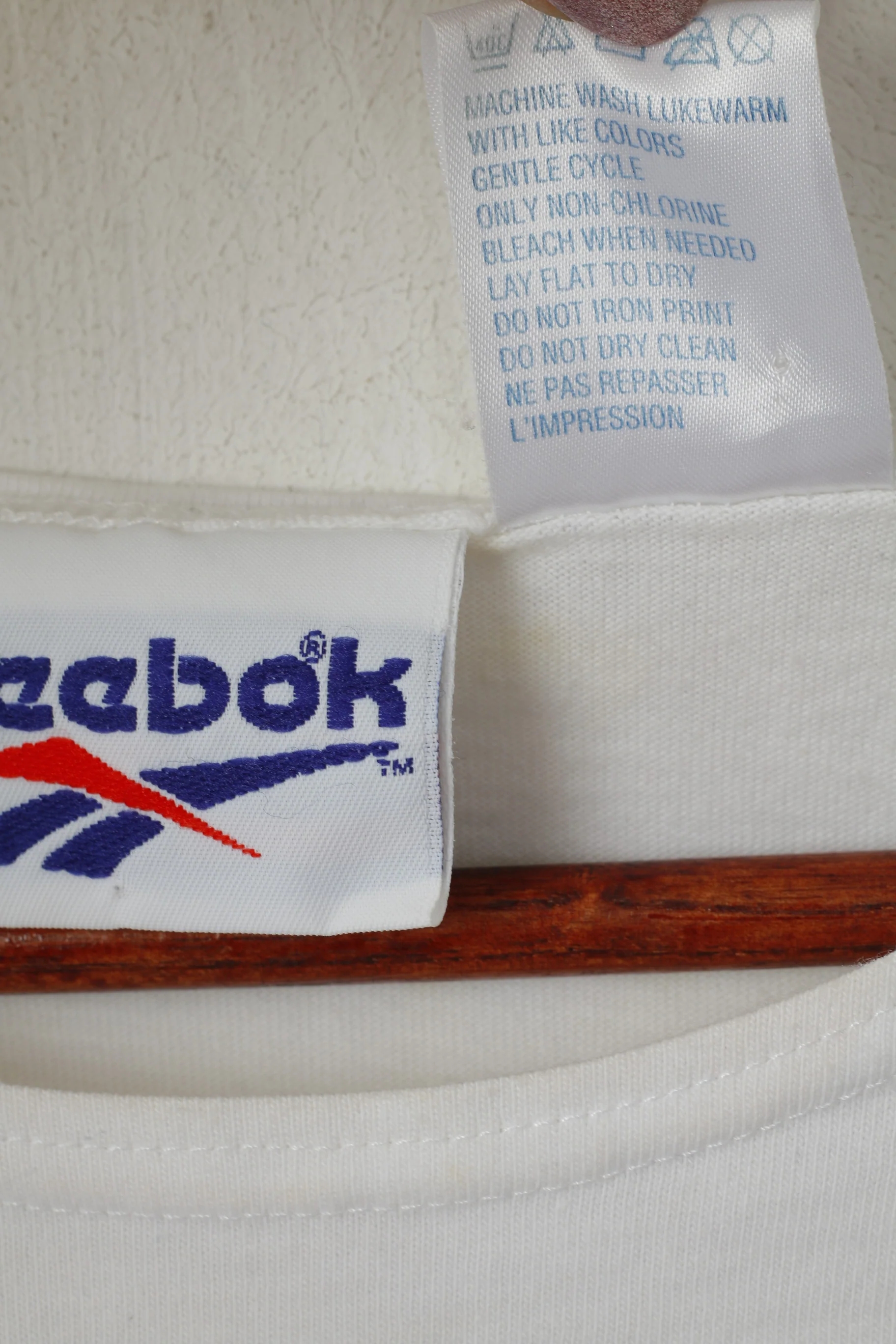 Reebok Women S Shirt White Cotton Vintage Sleeveless Activewear Classic Top - Image 4