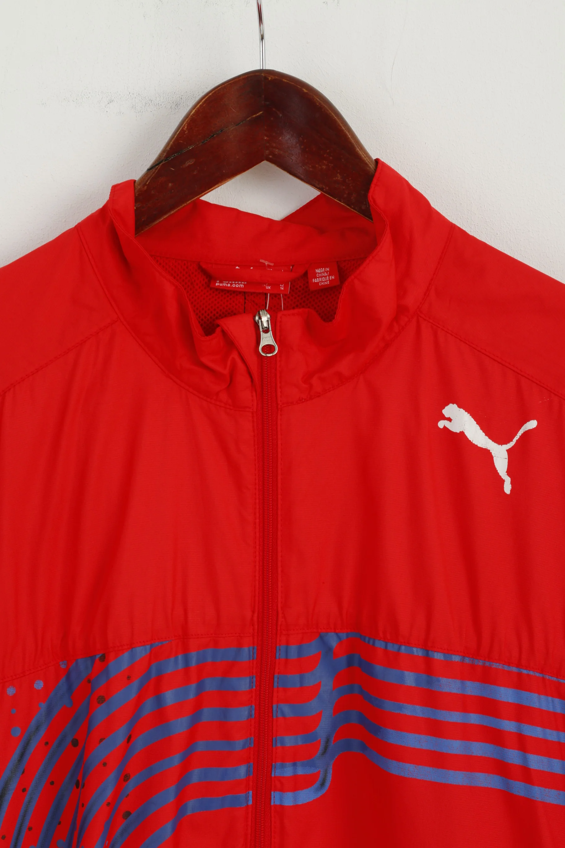 Puma Women 14 L Jacket Red Full Zipper Lightweight Norway Run Active Top - Image 2
