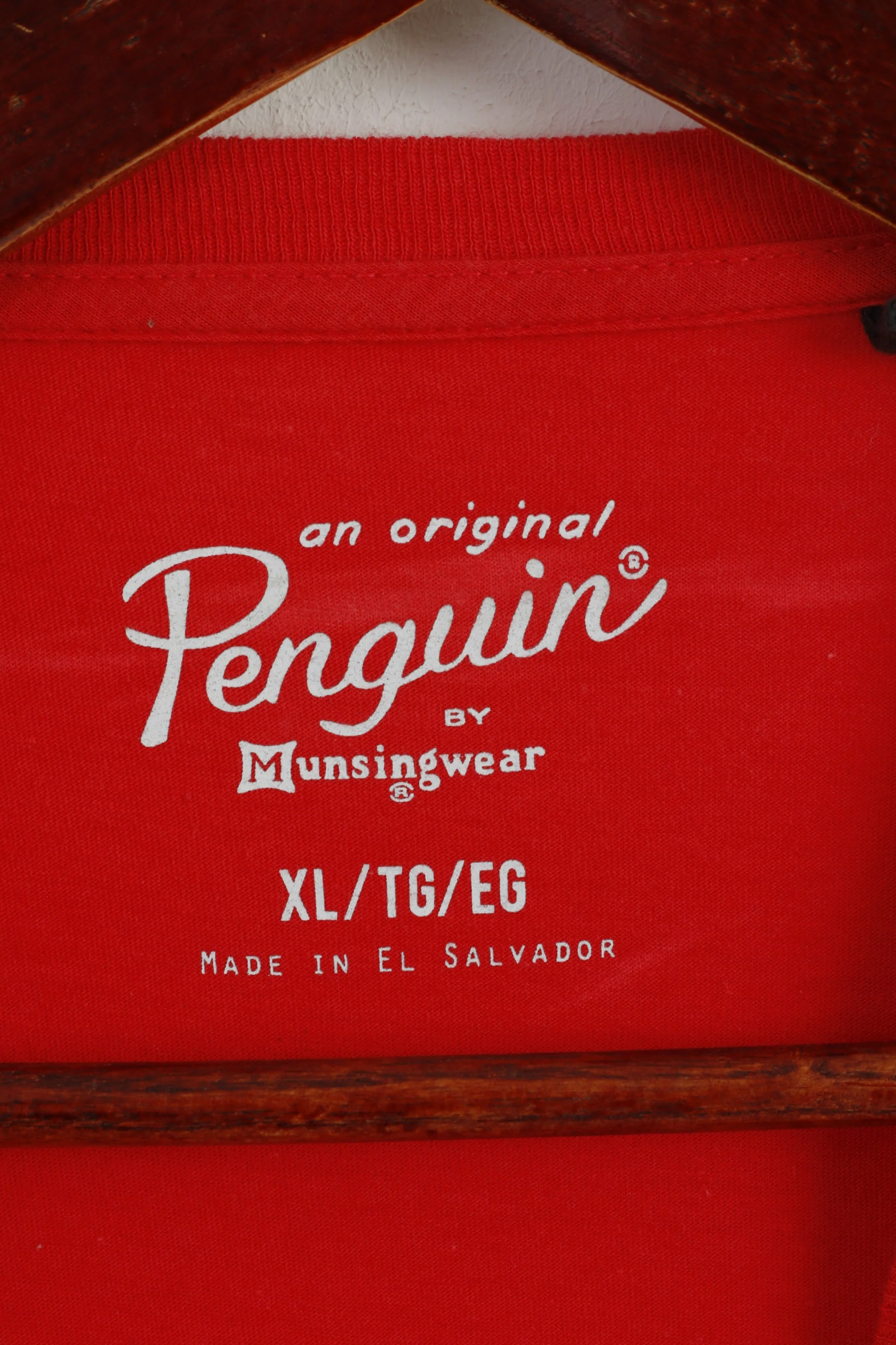 Penguin by Munsingwear Men XL T- Shirt Red Graphic Crew Neck Stretch Cotton Top - Image 3