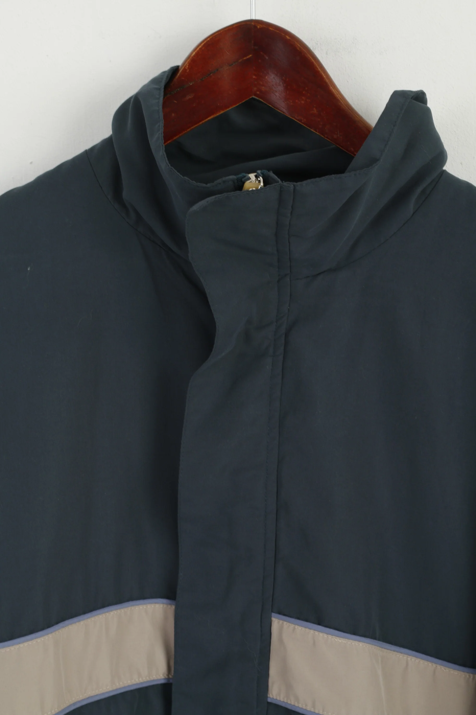 Yonex Vision Men L Jacket Green Lightweight Full Zipper Breathable Casual Top - Image 2