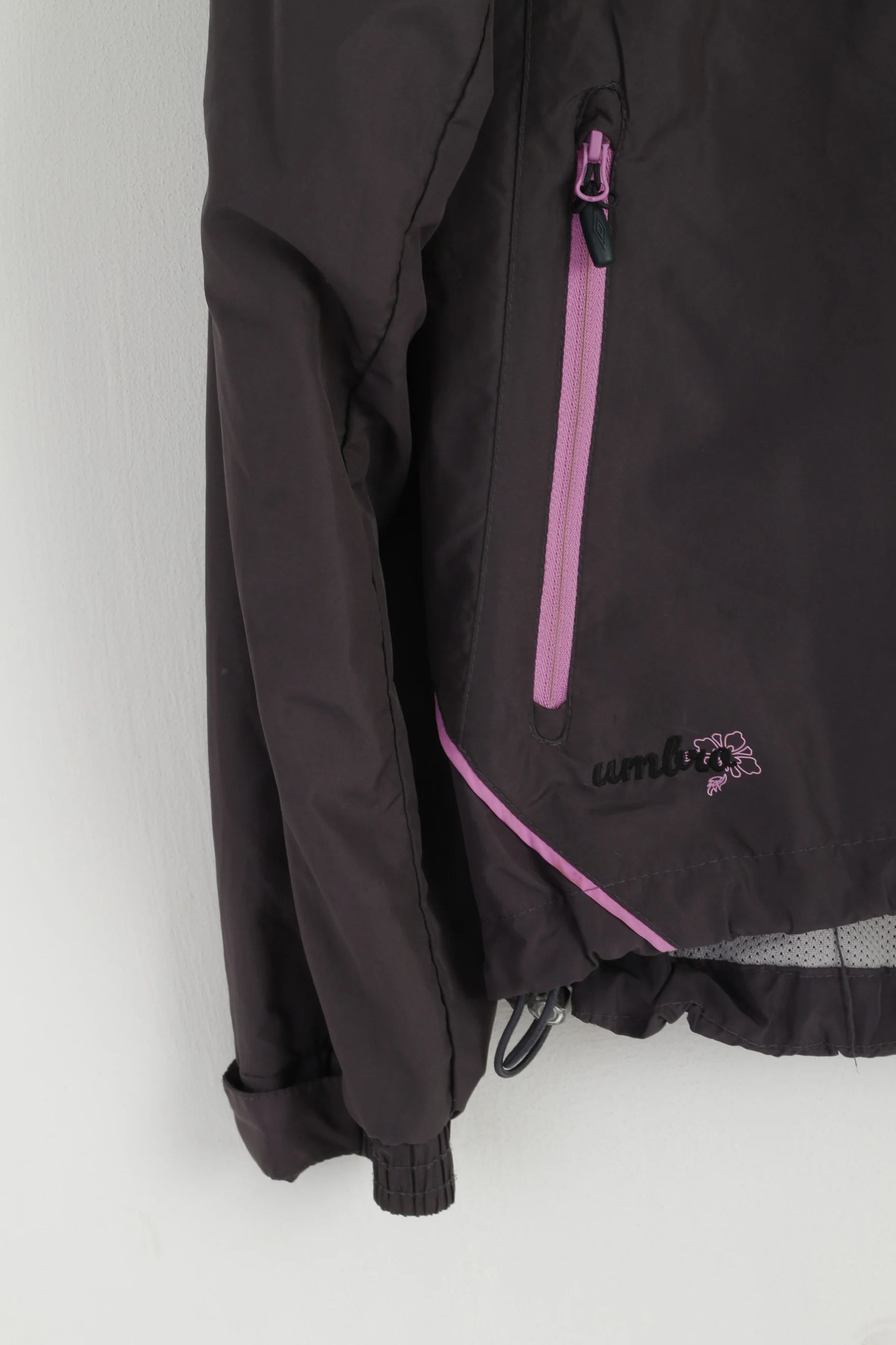 Umbro Women 36 XS Jacket Plum Sport Hooded Windcheater Full Zipper Top - Image 3