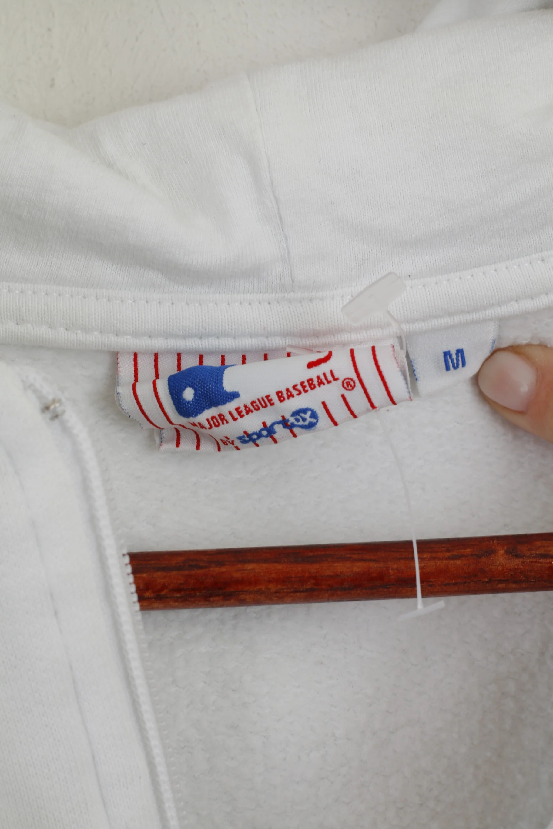 Major League Baseball Women M Sweatshirt White Cotton NY Yankees Zip Up Hoodie - Image 3