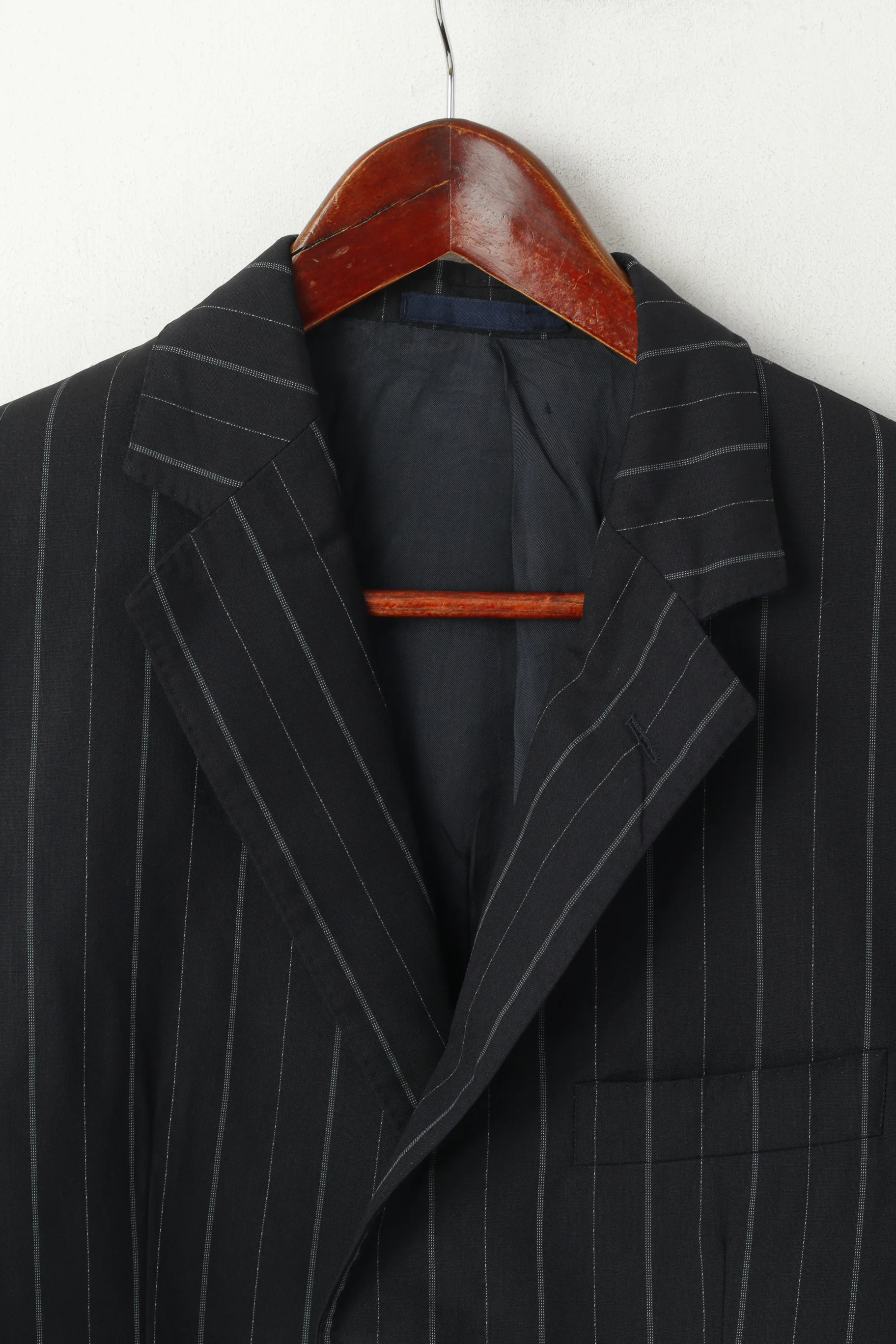 Aquascutum London Men 40 R Blazer Black Striped Wool Single Breasted Jacket - Image 2