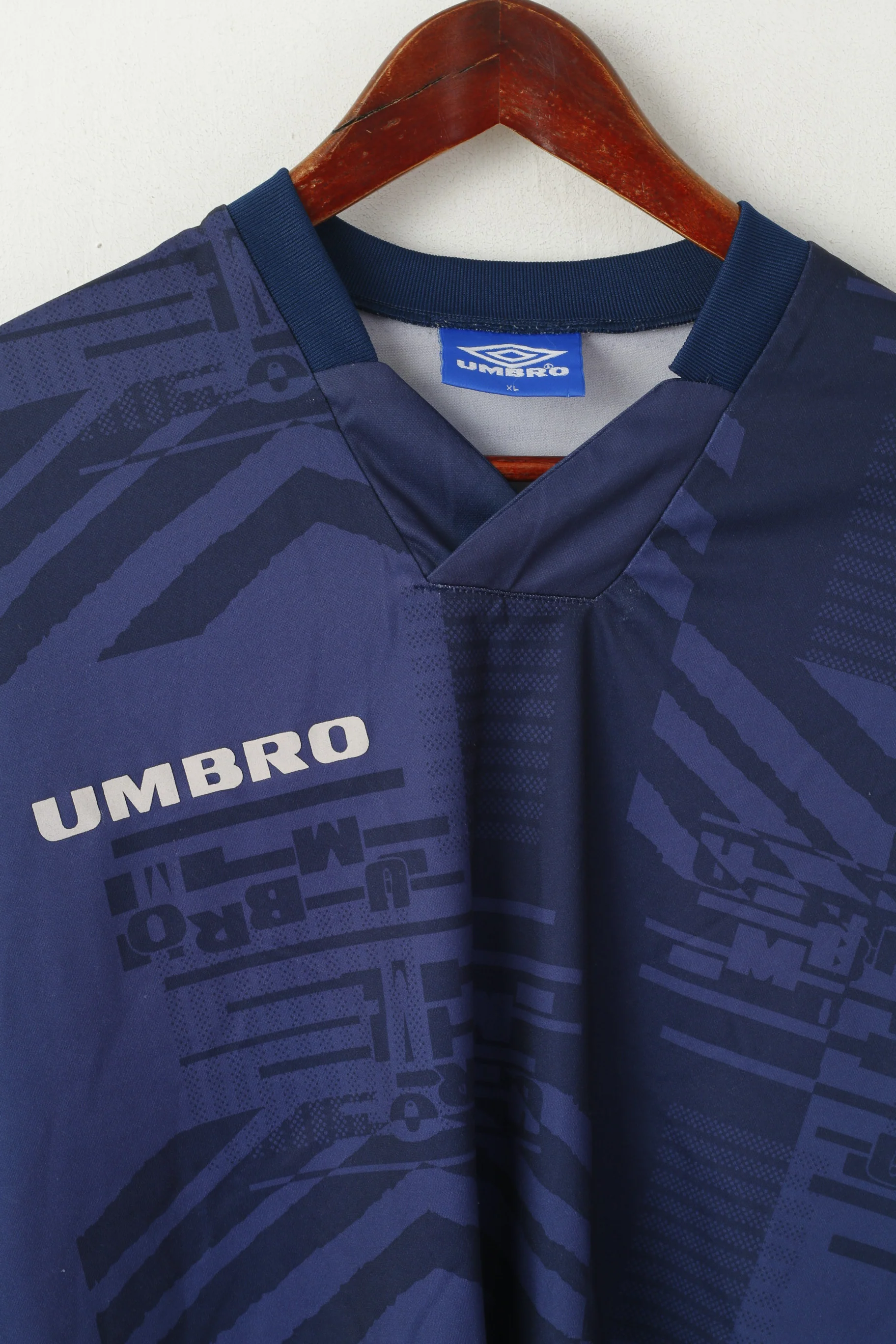 Umbro Men XL Long Sleeved Shirt Navy Vintage Football Jersey Printed Top - Image 2