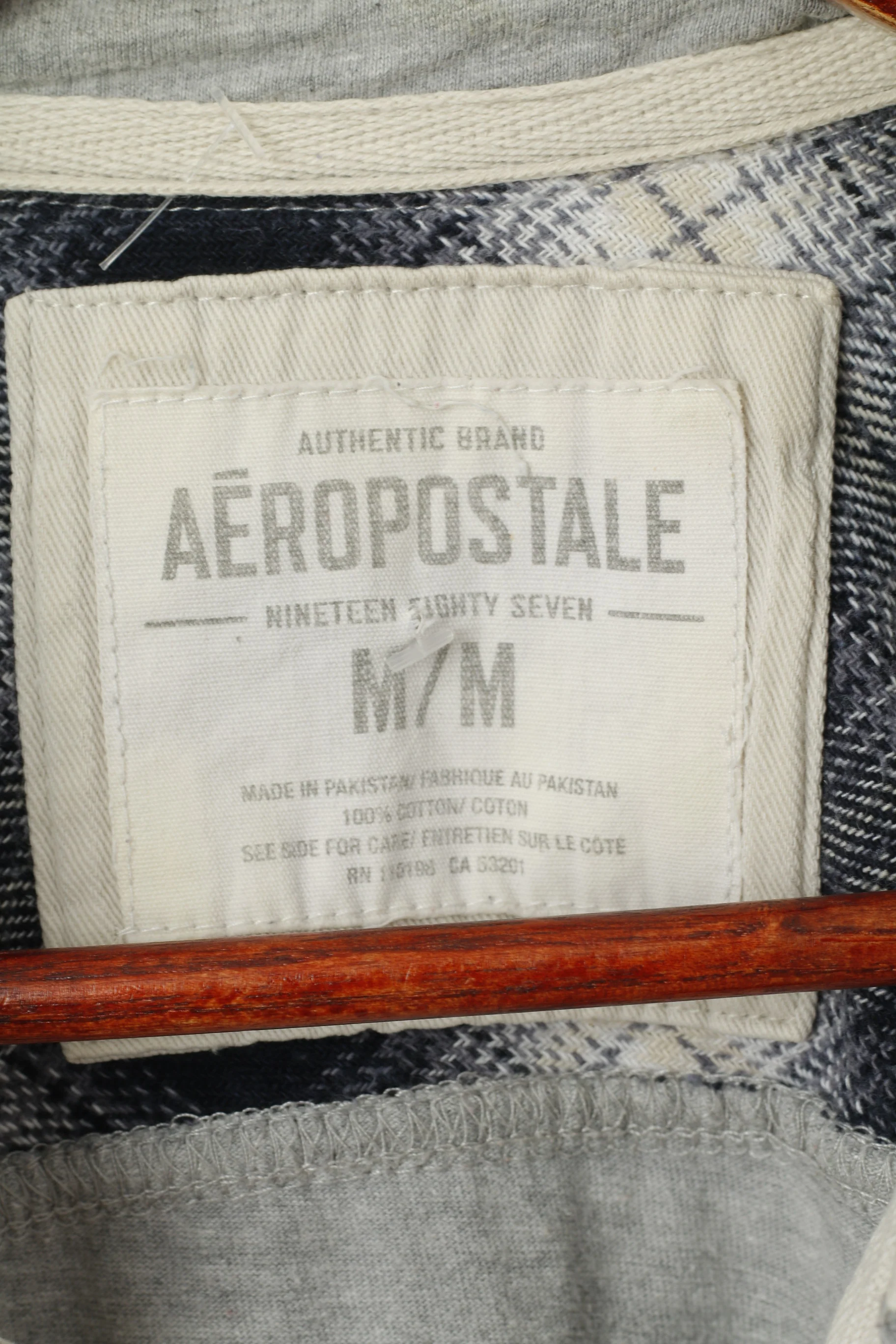 Aeropostale Men M Polo Shirt Grey Cotton 87 Division Vintage Detailed Buttons Top - Image 3