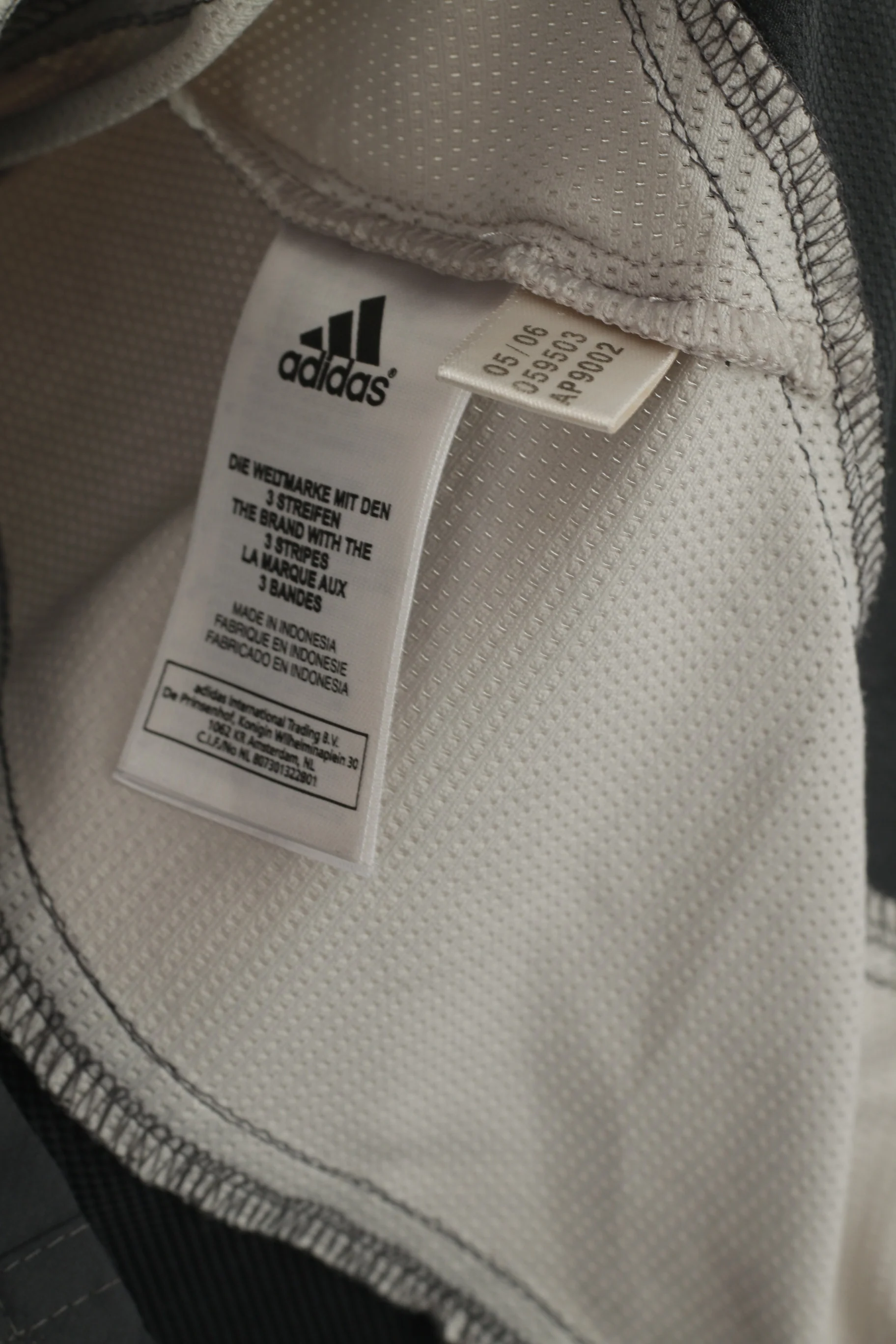 Adidas Women 12 38 M Jacket Dark Gray Sportswear Fit Full Zip Vintage Windbreaker - Image 5