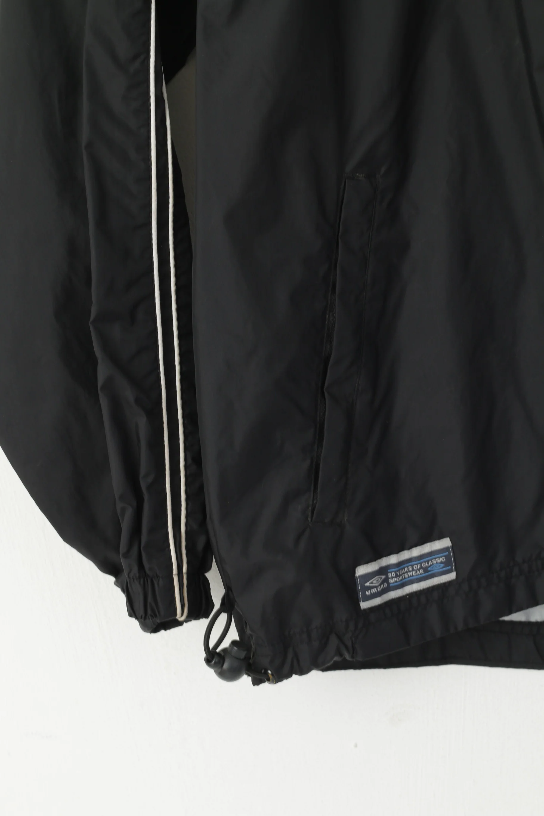 Umbro Men S Pullover Jacket Black Nylon Hooded Activewear Sport Training Top - Image 3