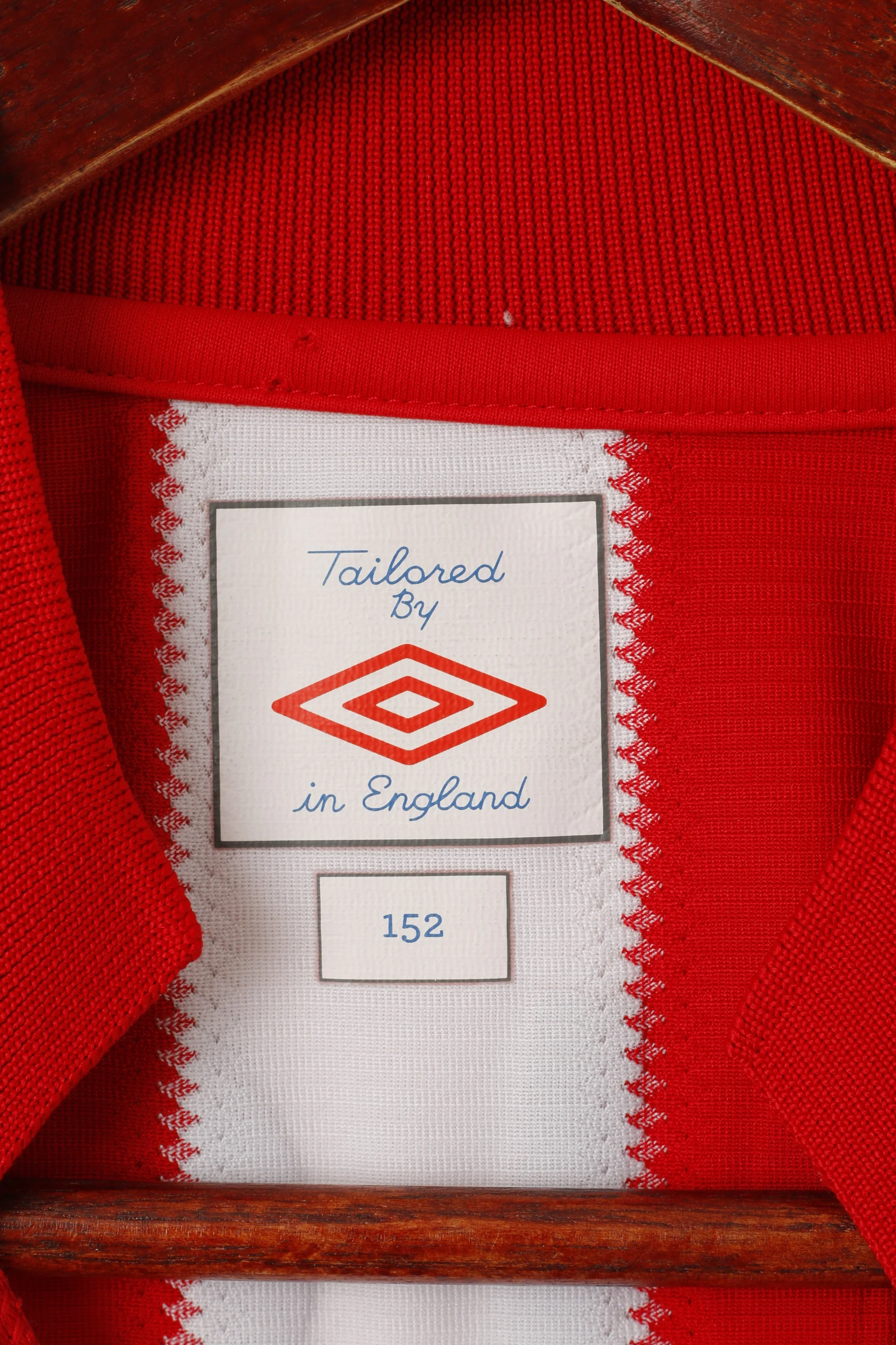 Umbro Boys LB 152 Shirt Red Sunderland A.F.C Striped Football Club Lucy #6 Jersey Top - Image 3