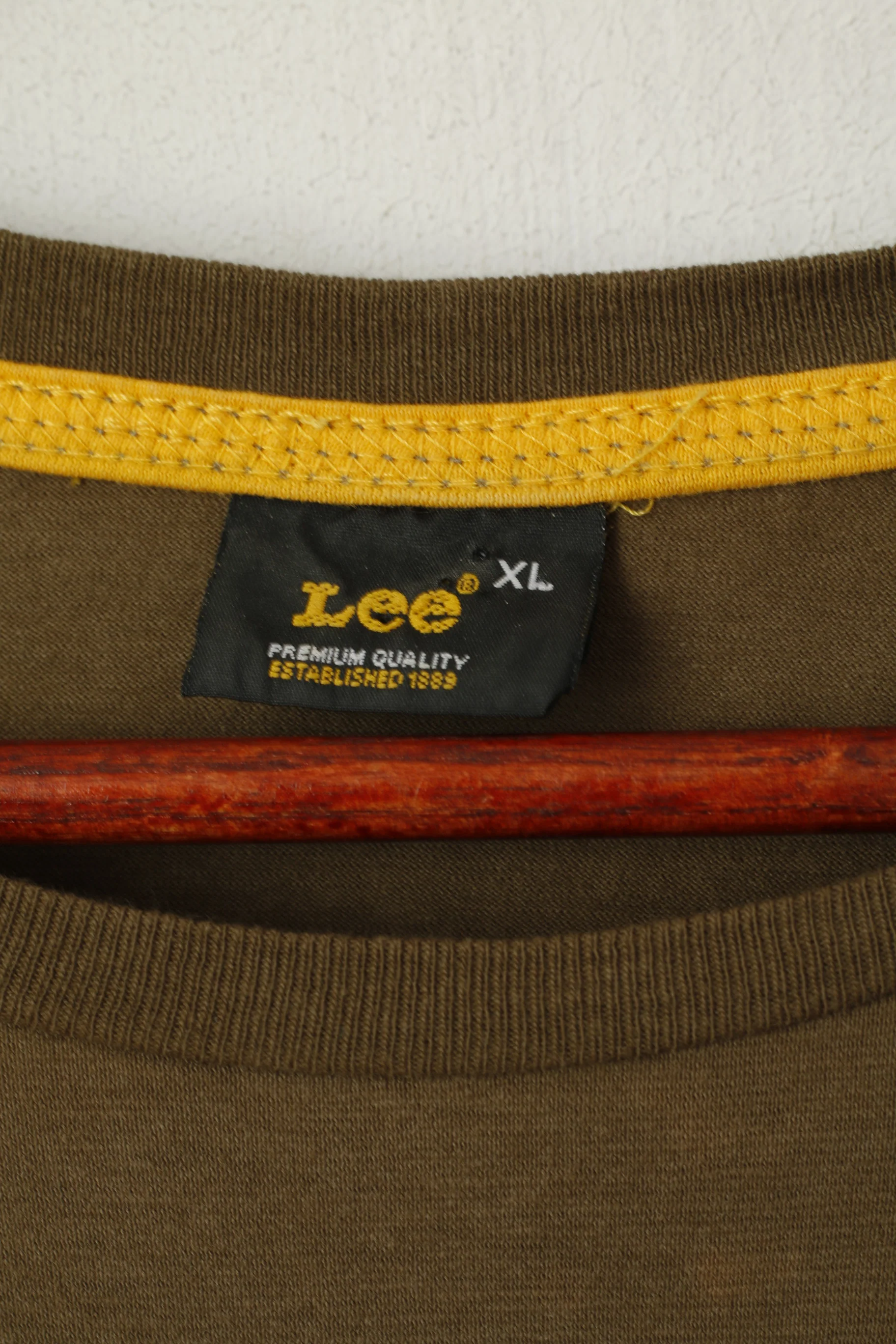 Lee Men XL Long Sleeved Shirt Khaki Cotton Logo Crew Neck Stretch Top - Image 4