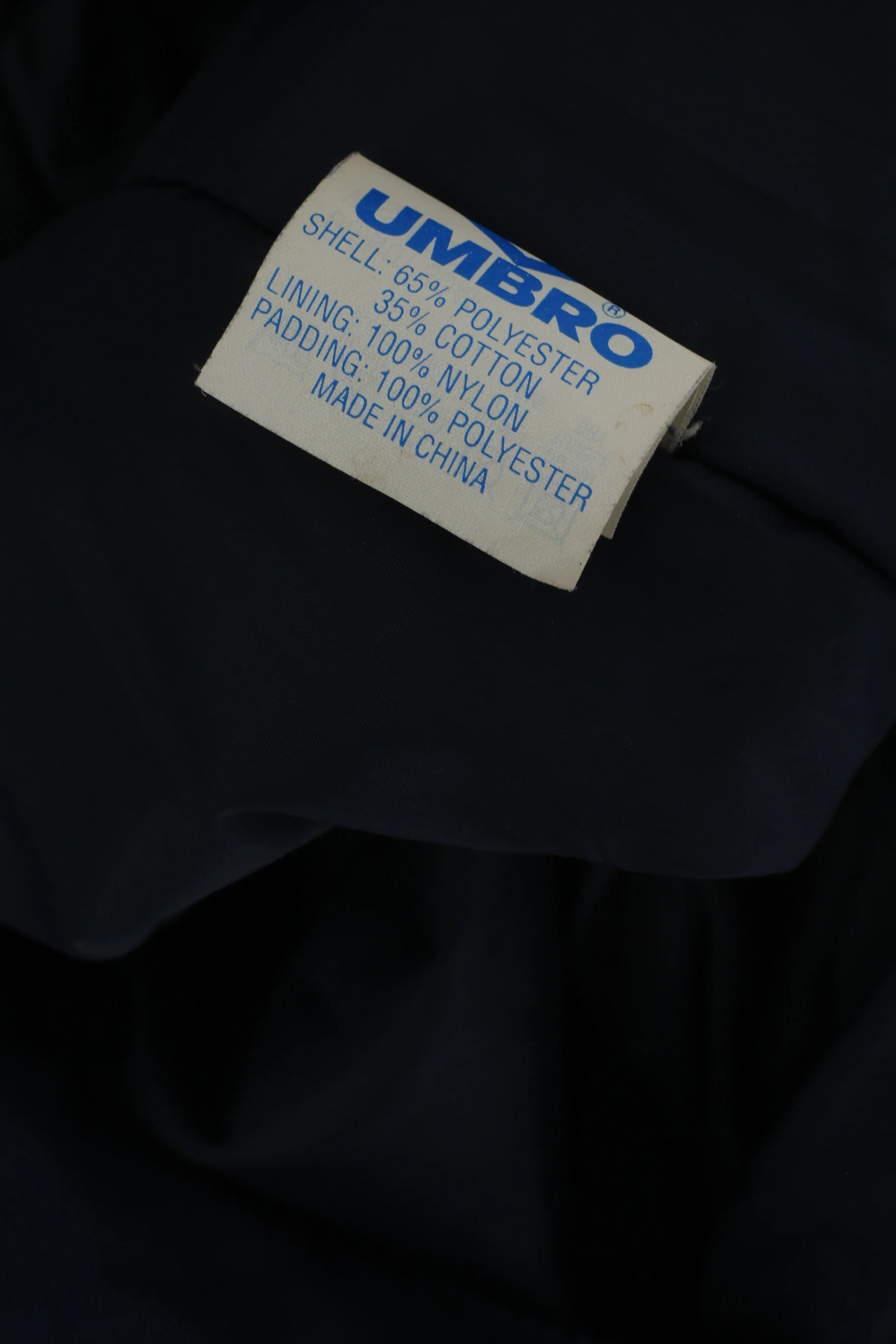 Umbro Men XL Coat Navy Vintage Oversize Full Zipper Light Padded Outdoot - Image 7