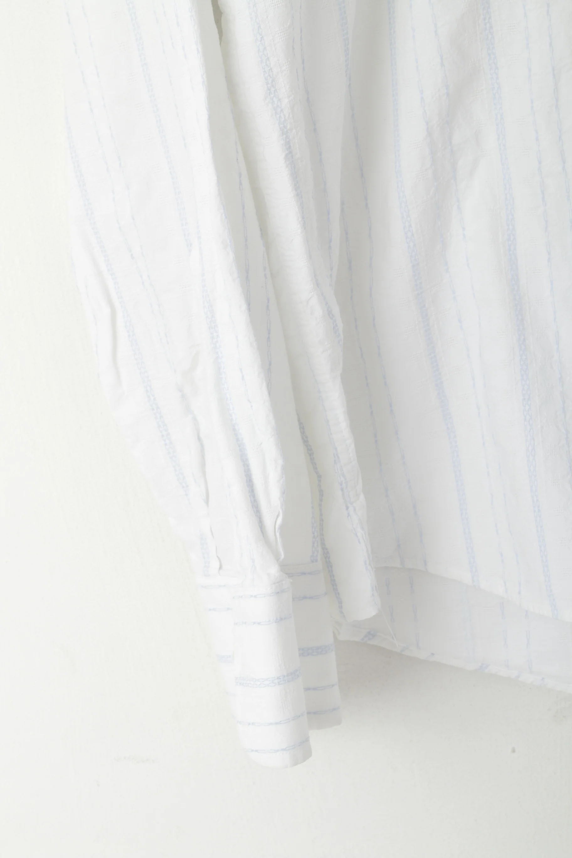 Duck and Cover Men XL (L) Casual Shirt White Cotton Striped Texture Long Sleeve Top - Image 3