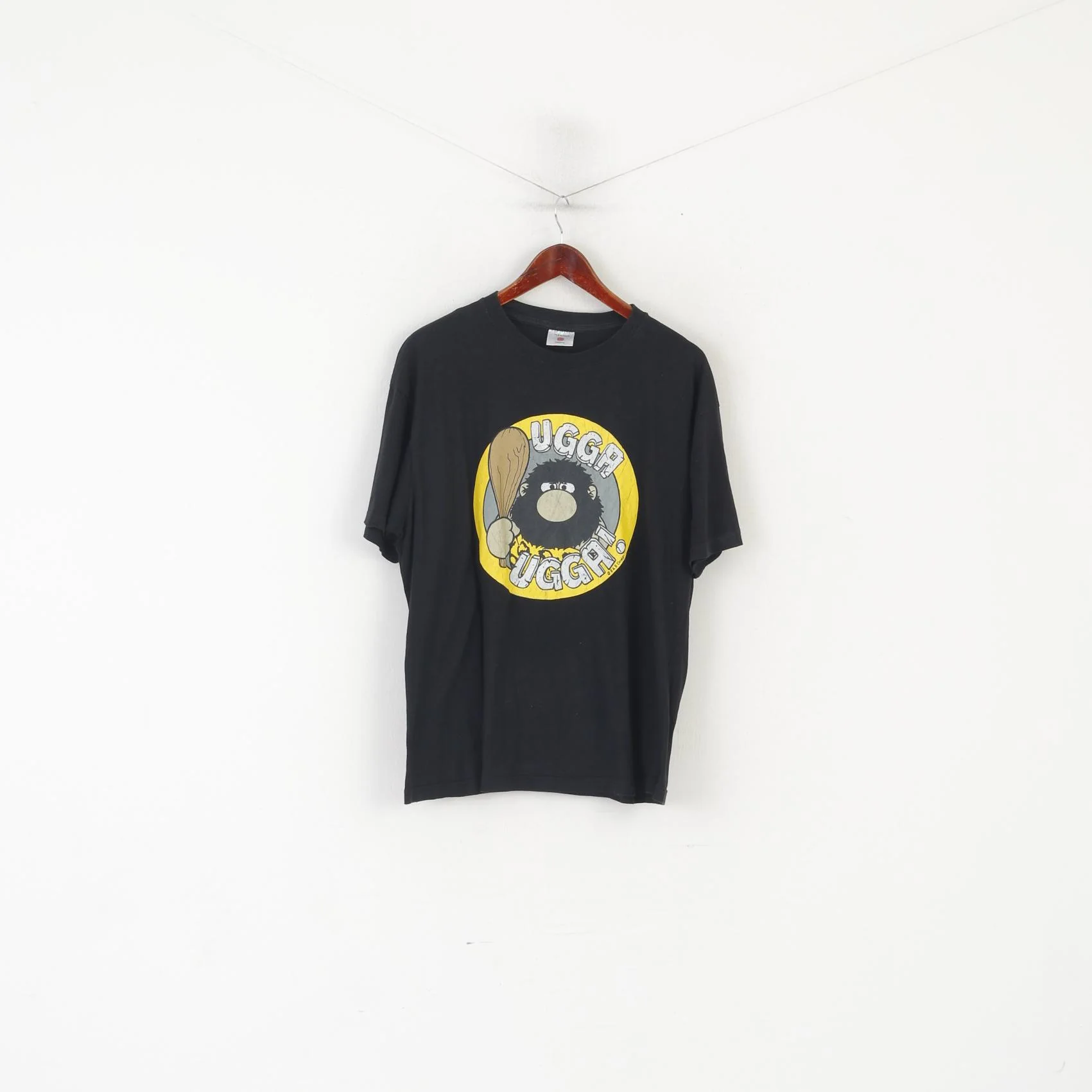 Vintage Men L/XL T- Shirt Black Cotton Graphis Ugga Ugga Crew Neck Top