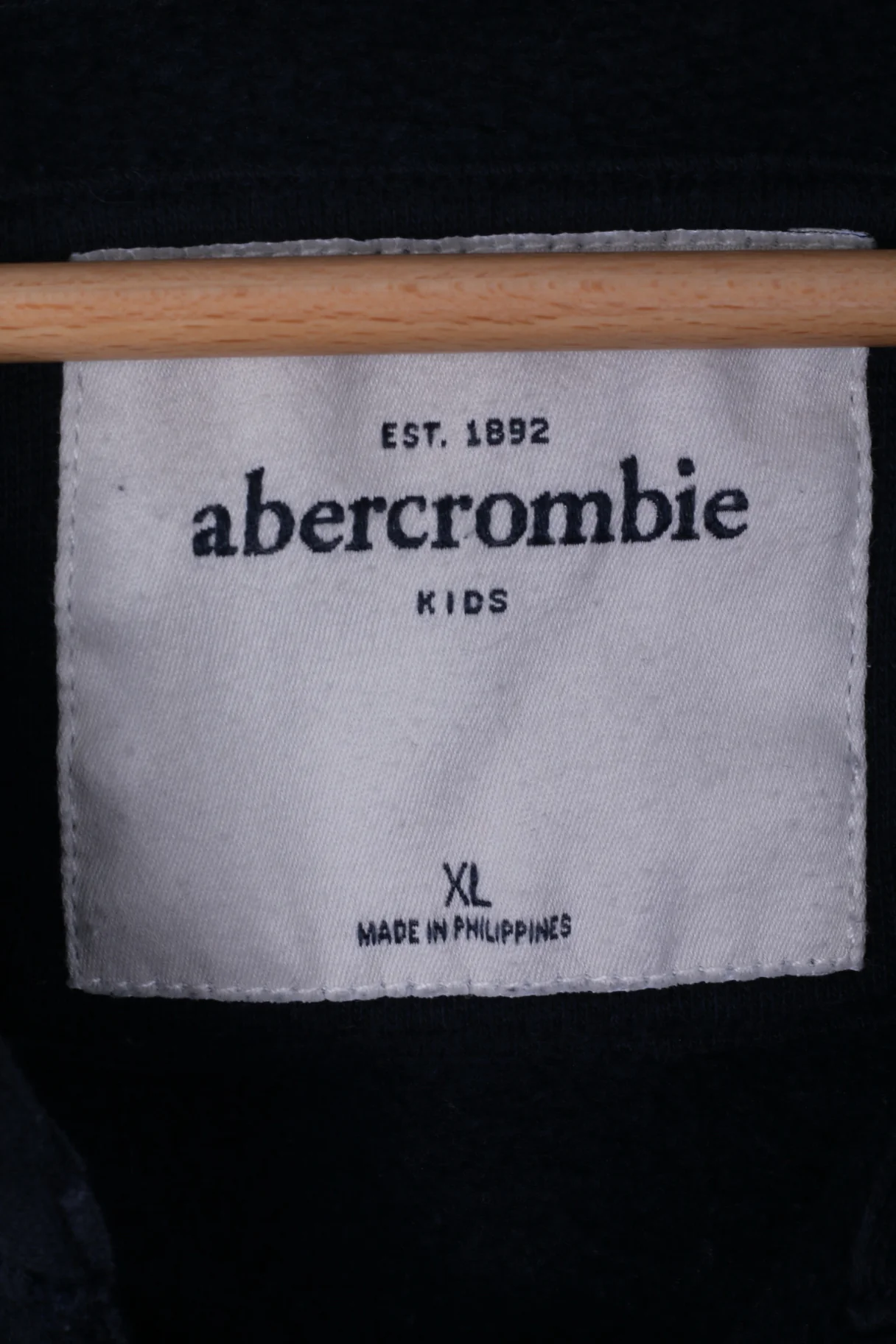 Abercrombie Kids Boys XL 10 age Sweatshirt Navy Hoody Kangaroo Pocket - Image 3
