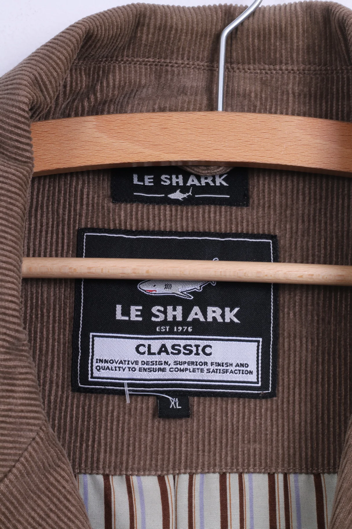 Le Shark Mens XL Jacket Brown Corduroy Cotton Shoulder Pads Single Breasted - Image 4
