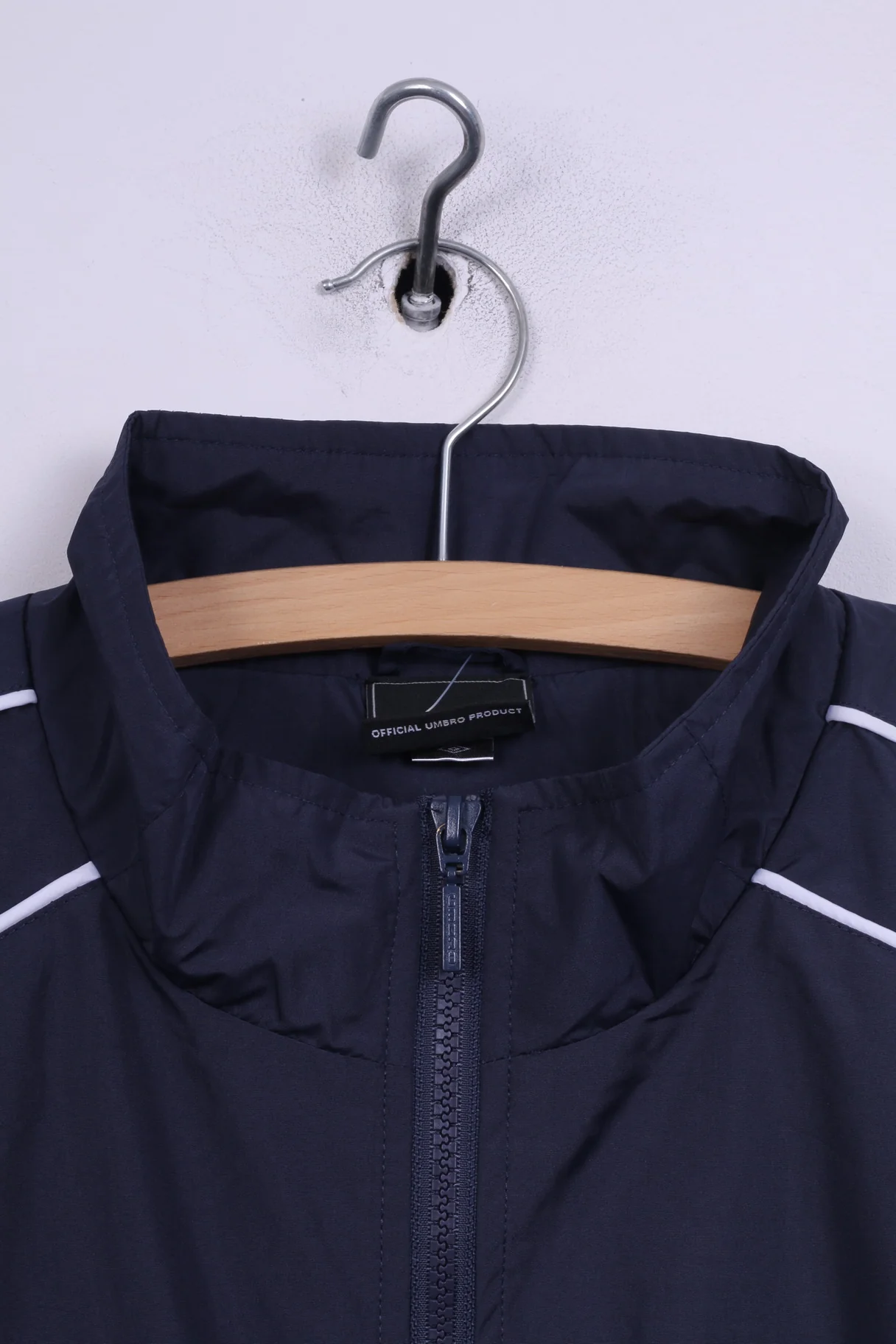 Umbro Mens L Jacket Navy Zip Up Lightweight Football Sport Top - Image 2