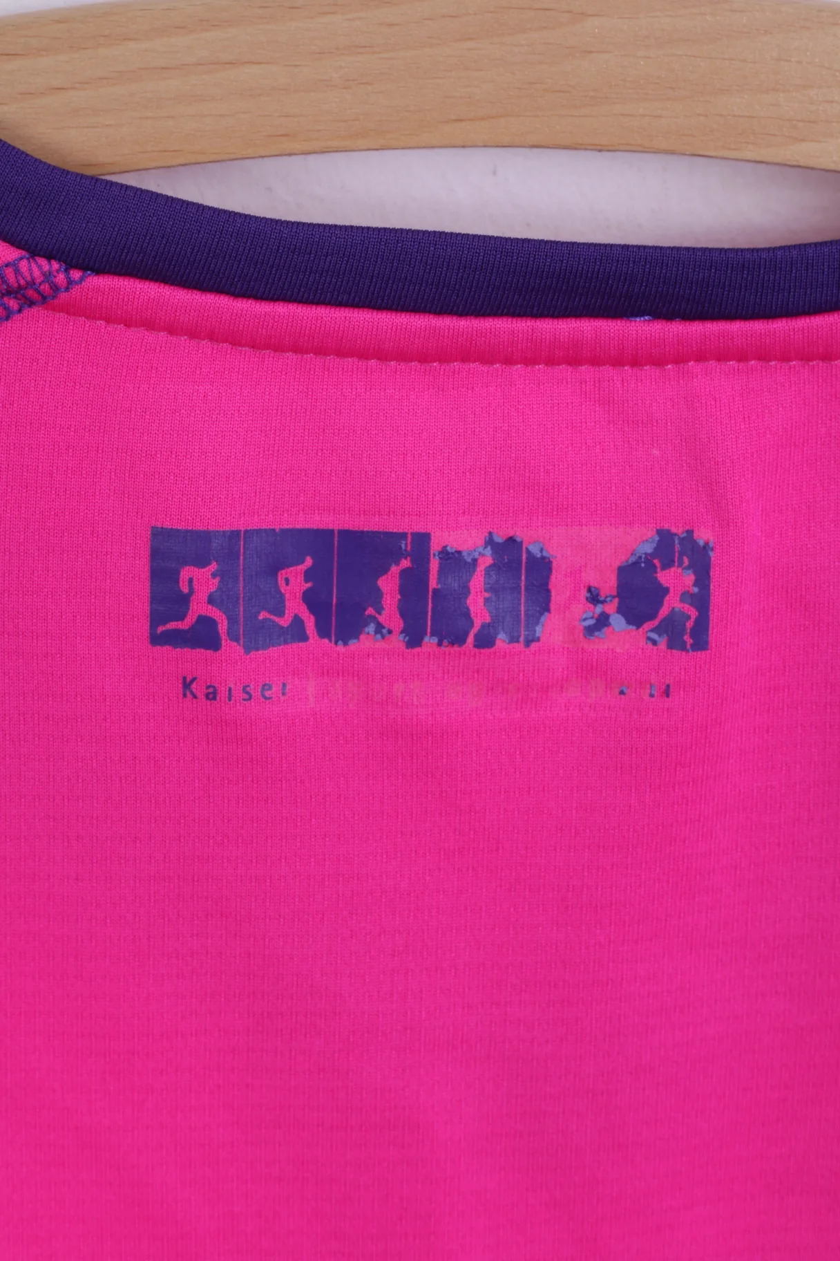 New Balance Womens L Shirt Pink Neon Run V Neck Top Sportswear - Image 5