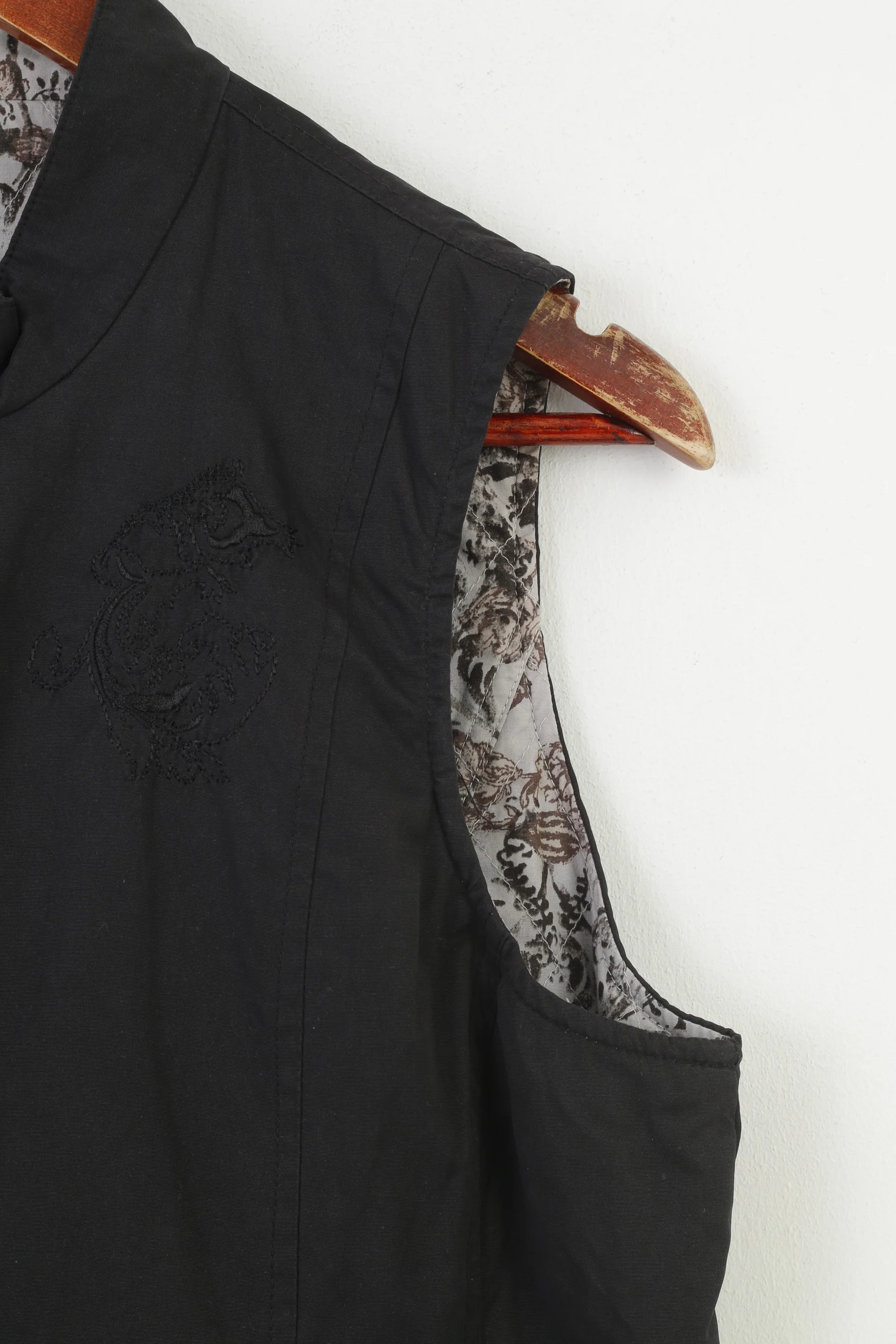 Dash Women 14 42 L Vest Black Grey Double Sided Cotton Sleeveless Full Zipper Pockets Embroidery Top - Image 3