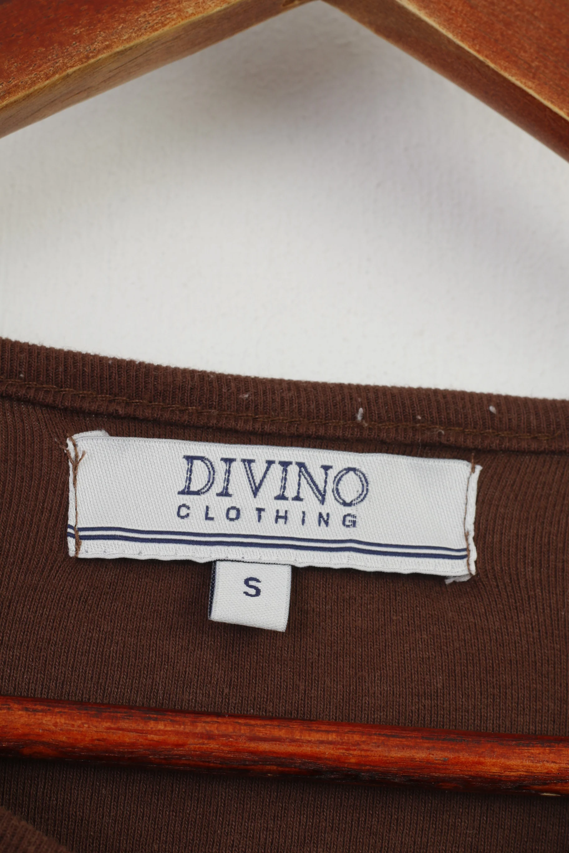 Divino Clothing Women S Shirt Long Sleeve Crew Neck Graphic Vintage Cotton Top - Image 4
