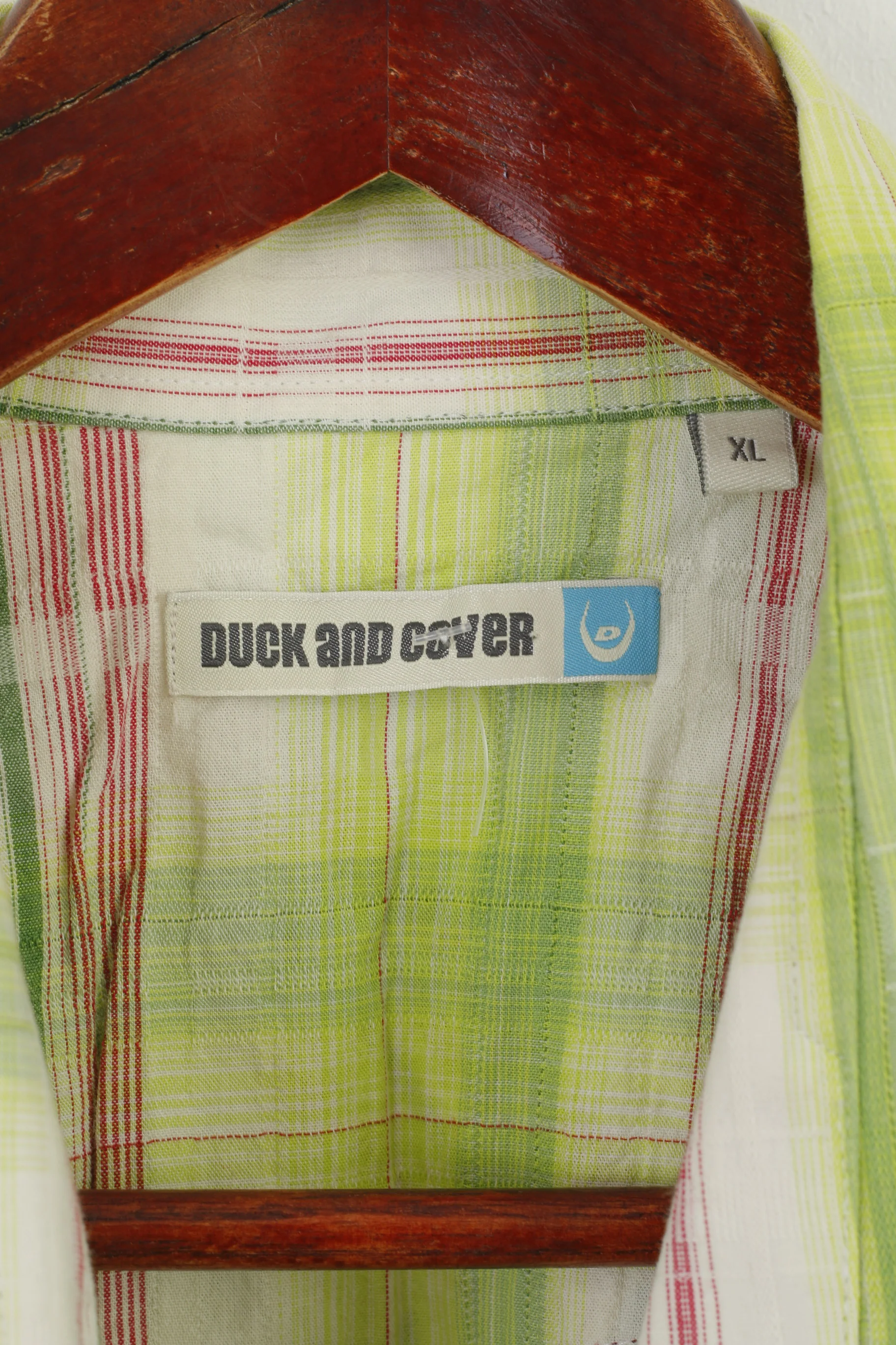 Duck and Cover Men XL (M) Casual Shirt Green Check Cotton Pockets Short Sleeve Top - Image 3