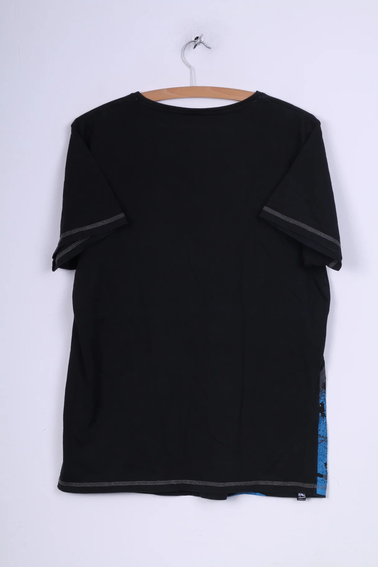 Firefly Movement of the People Mens L Graphic Shirt V Neck Black - Image 5