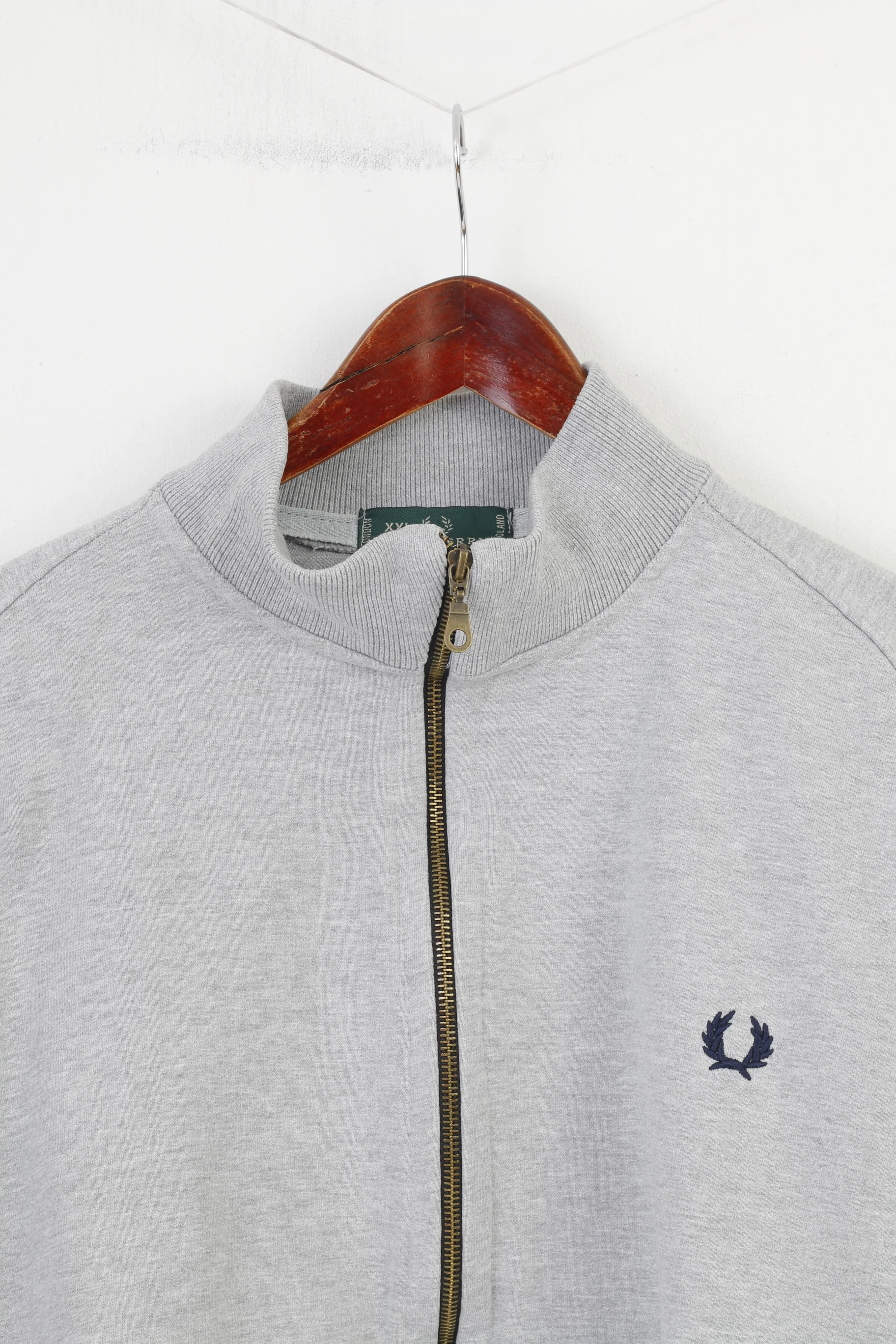 Fred Perry Men XXL Sweatshirt England Grey Cotton Full Zippper Collar Long Sleeve Sport Top - Image 2