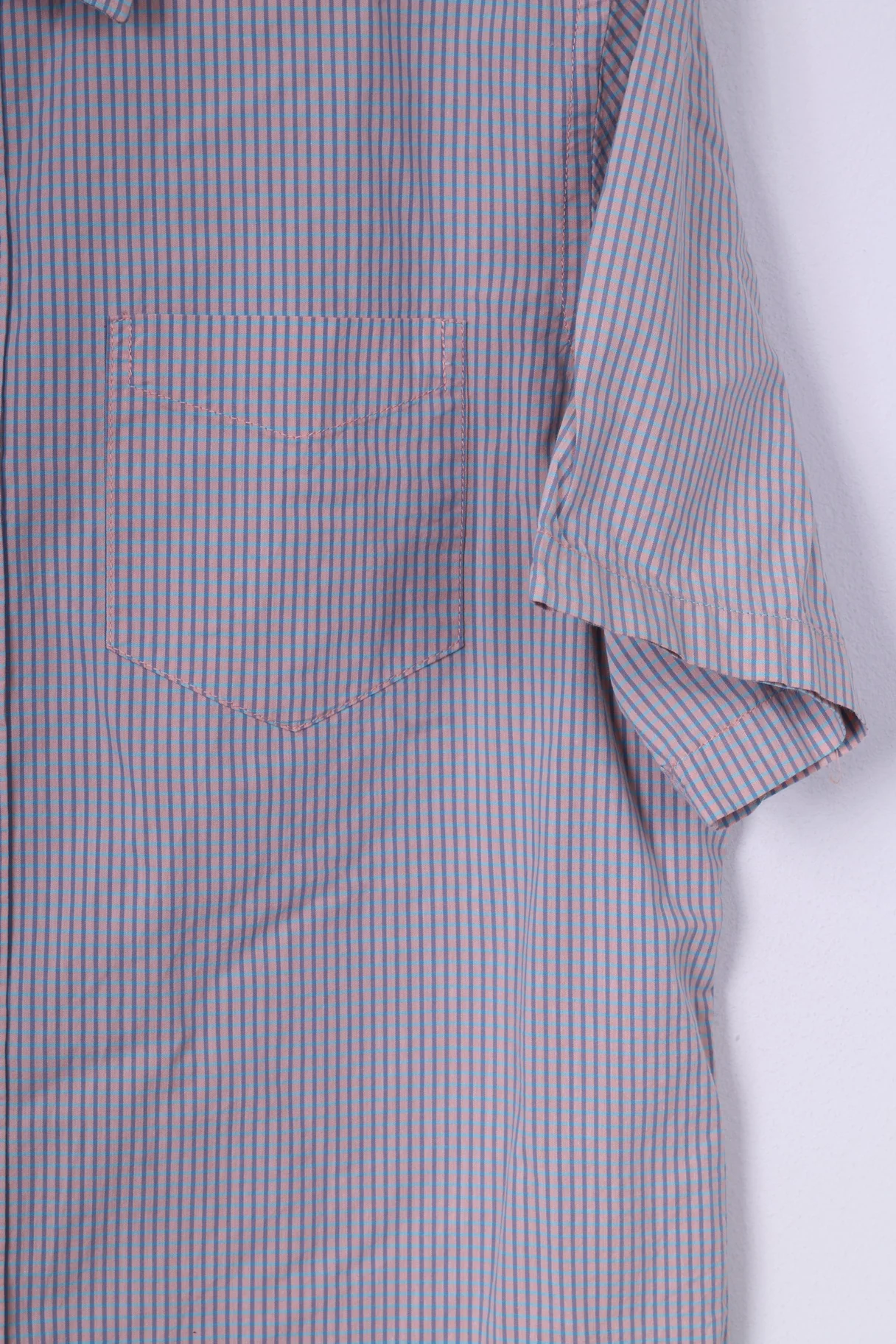 Gap Mens M Casual Shirt Short Sleeve Classic Fit Mini Check Tibtan Rose Summer Top - Image 3
