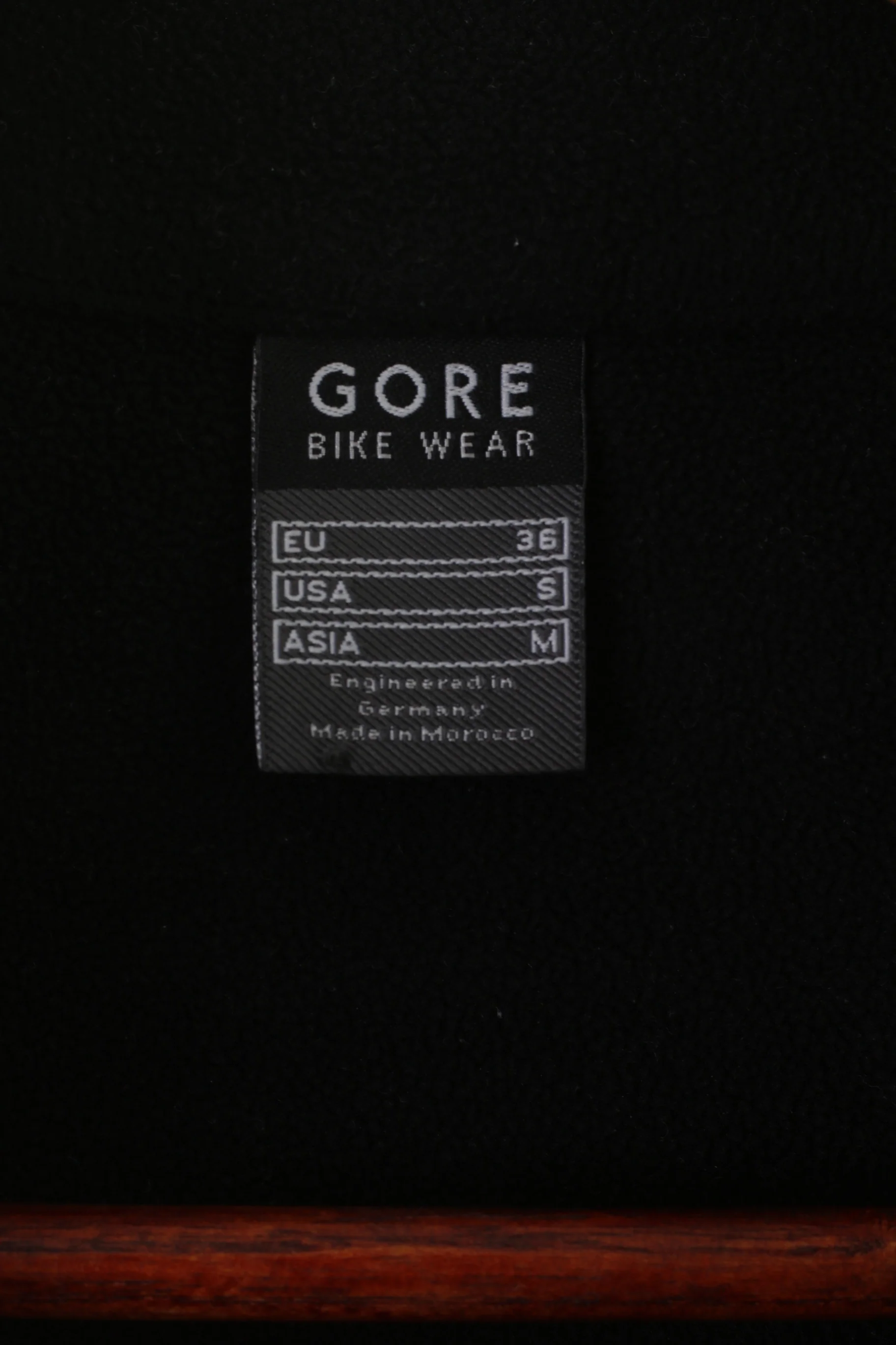 Gore Bike Wear Women 36 S Jacket Red Soft Shell Windstopper Zip Up Cycling Top - Image 4