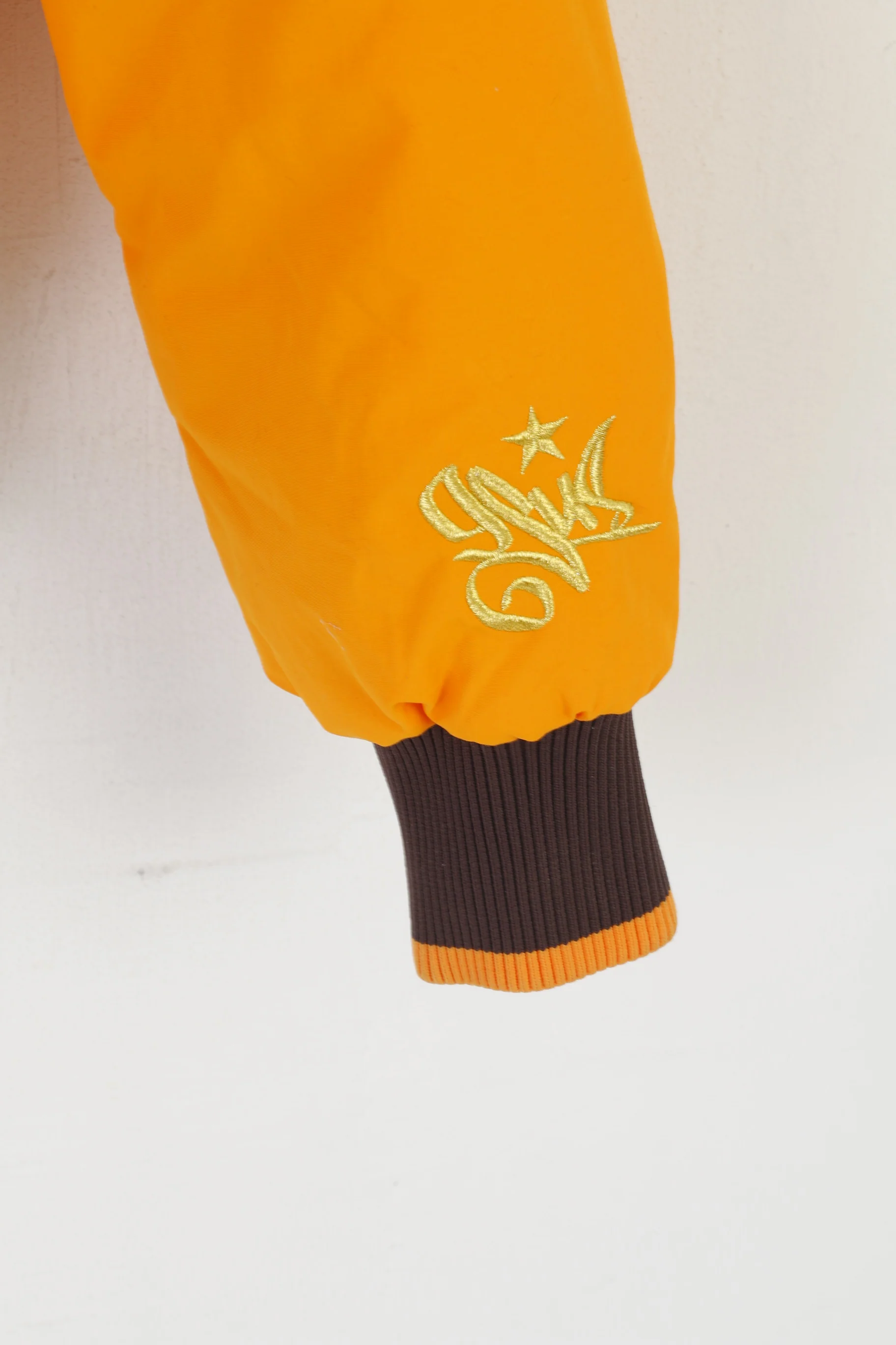 Gsus Sindustries Women M Jacket Orange Nylon Padded Full Zipper Waterproof Top - Image 4