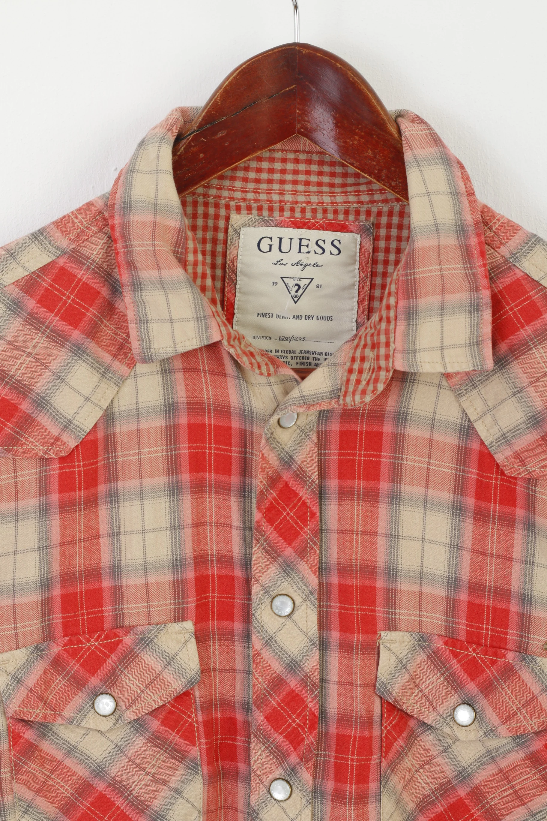 Guess Los Angeles Men M Casual Shirt Red Check Snaps Slim Fit Long Sleeve Cotton - Image 2