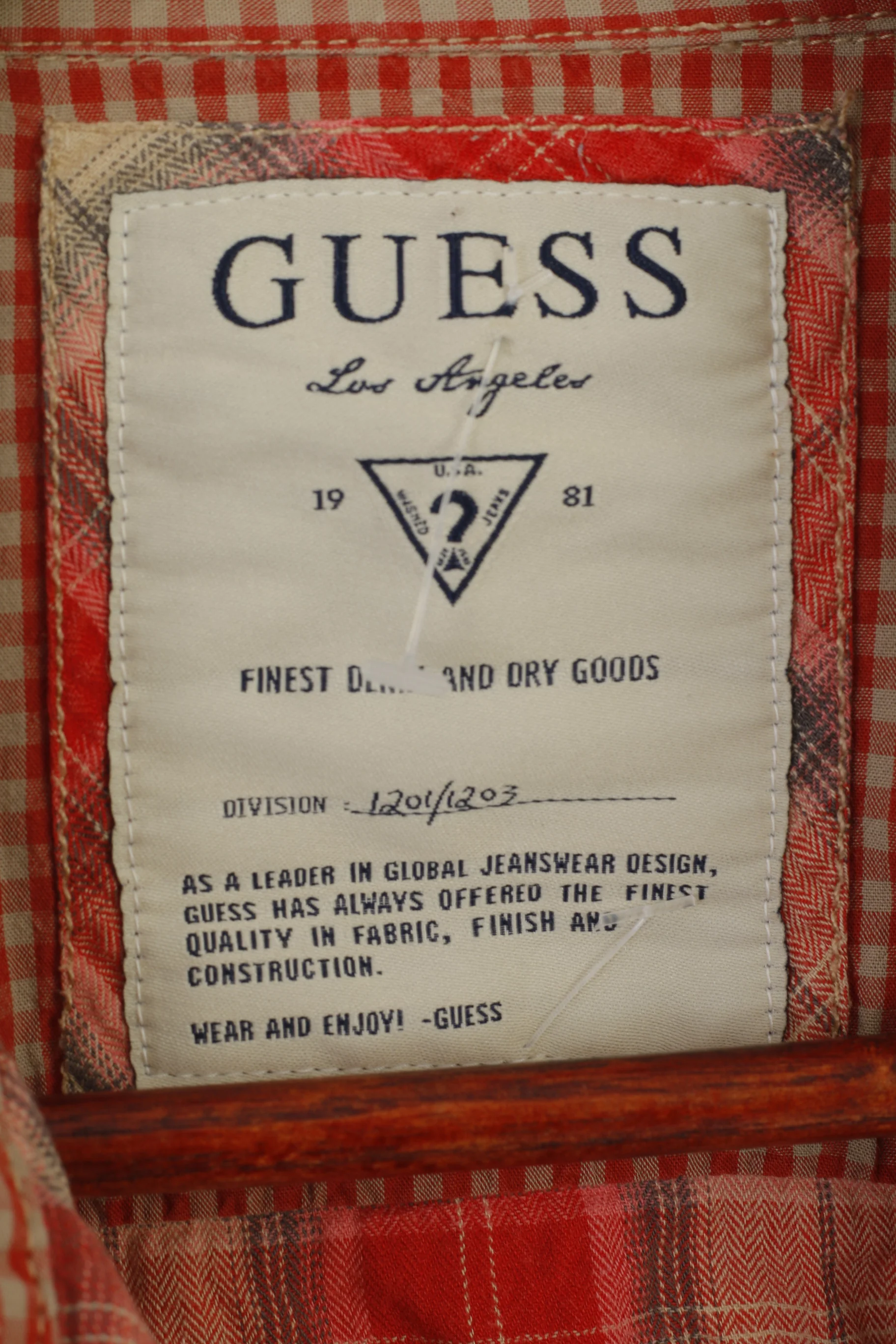 Guess Los Angeles Men M Casual Shirt Red Check Snaps Slim Fit Long Sleeve Cotton - Image 5