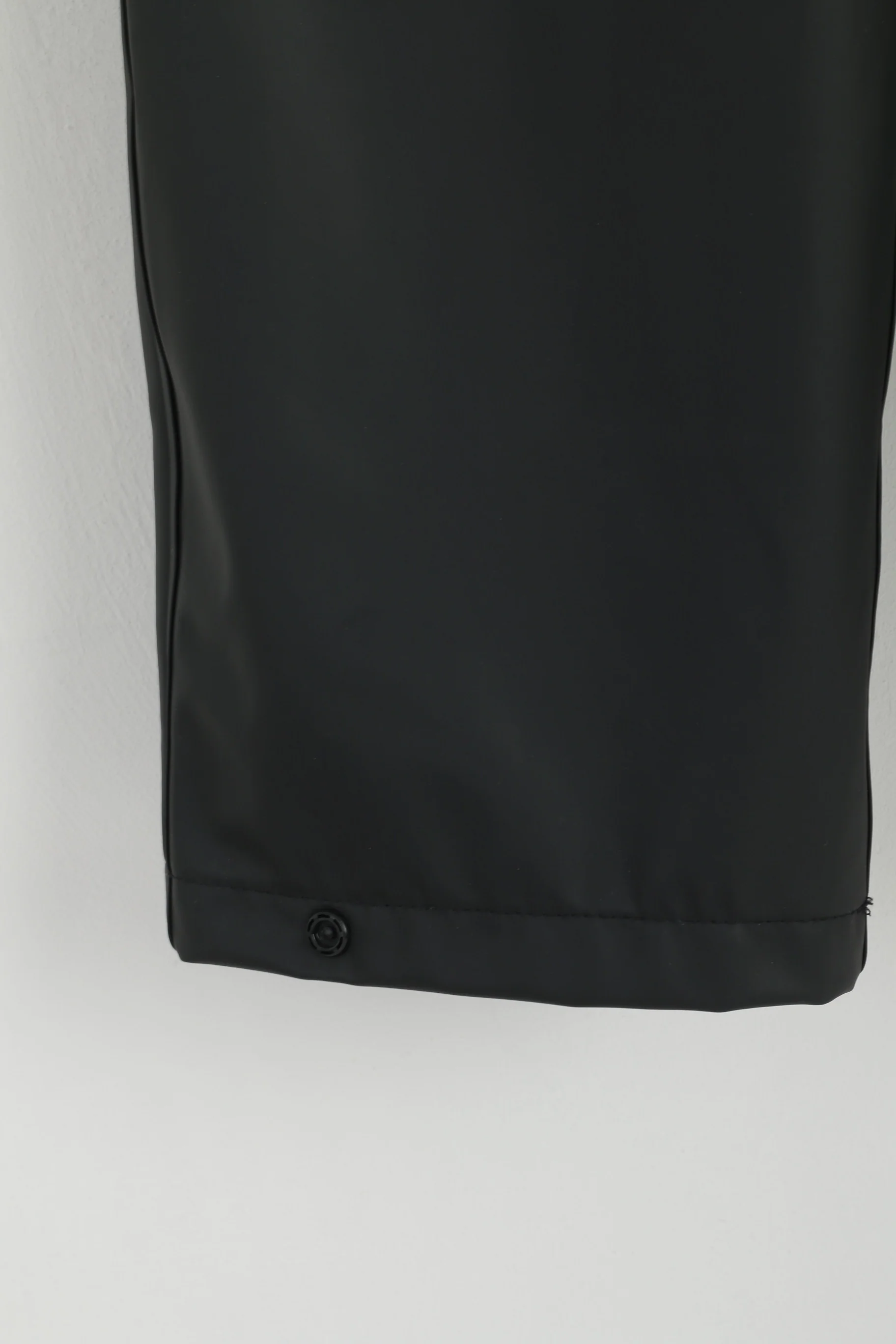 Helly Hansen Youth 150/160 Trousers Black Nylon Waterproof Outdoor Pants - Image 3