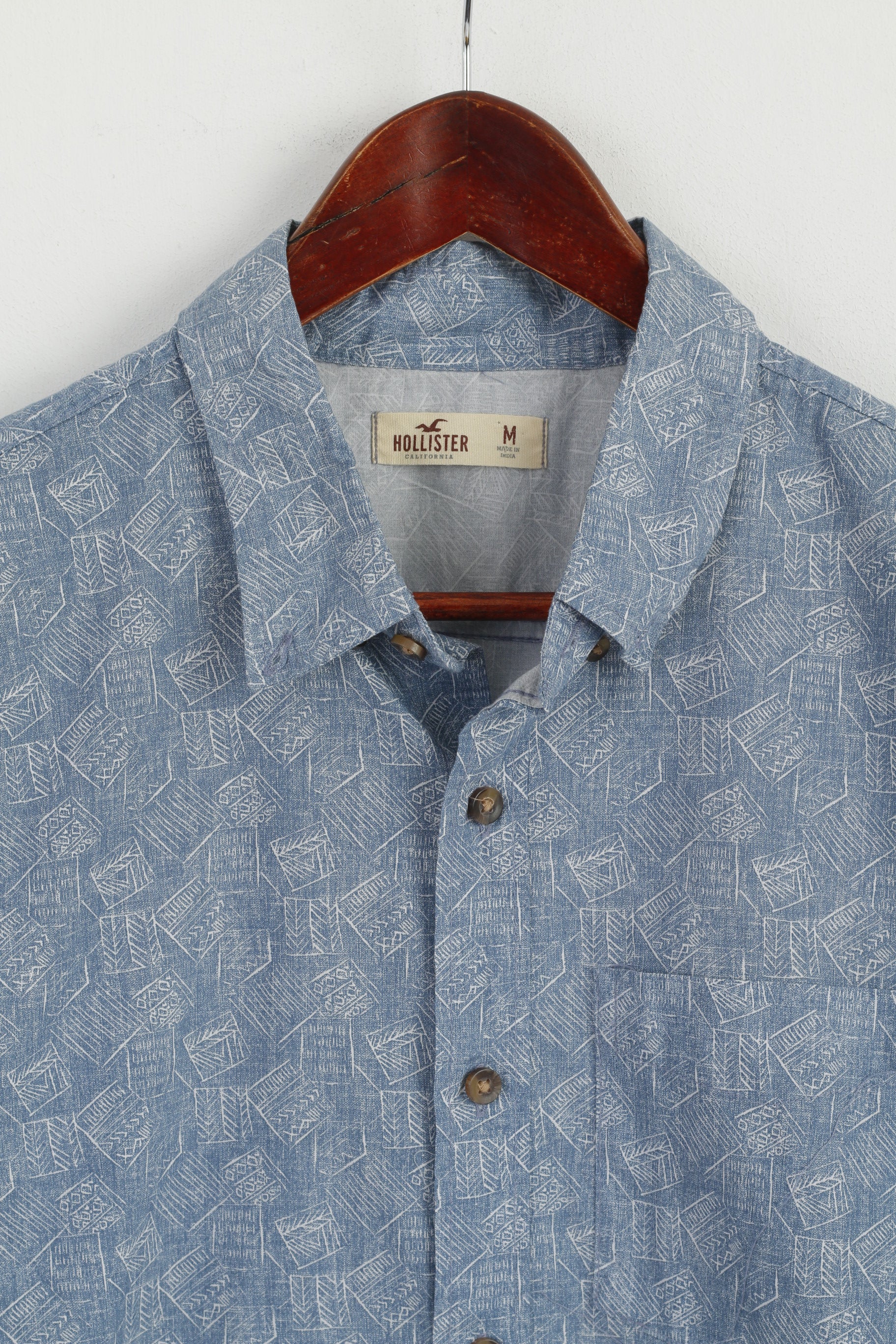 Hollister Men M Casual Shirt Blue Cotton Soft Printed Long Sleeve Button Down Collar Top - Image 2