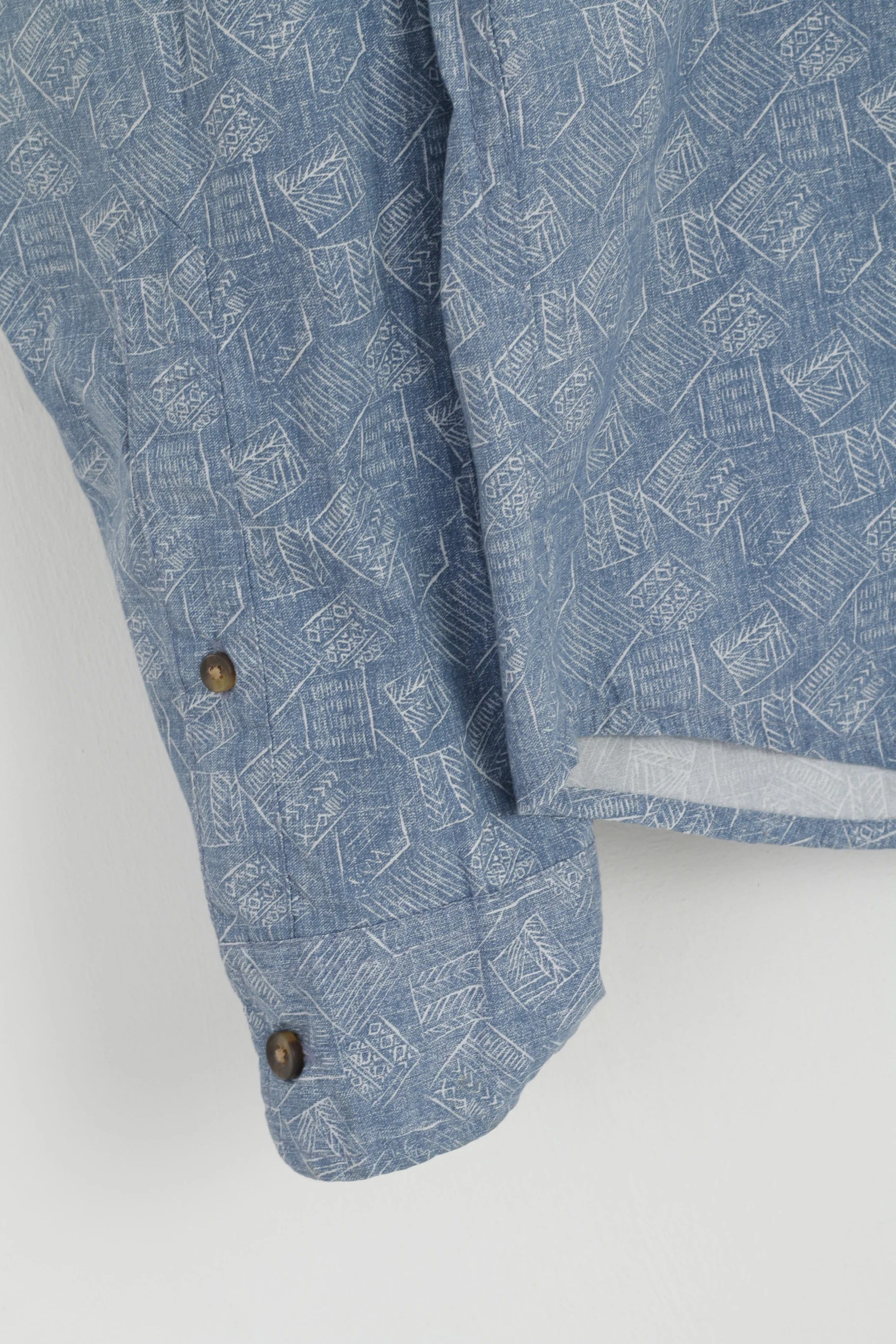 Hollister Men M Casual Shirt Blue Cotton Soft Printed Long Sleeve Button Down Collar Top - Image 3