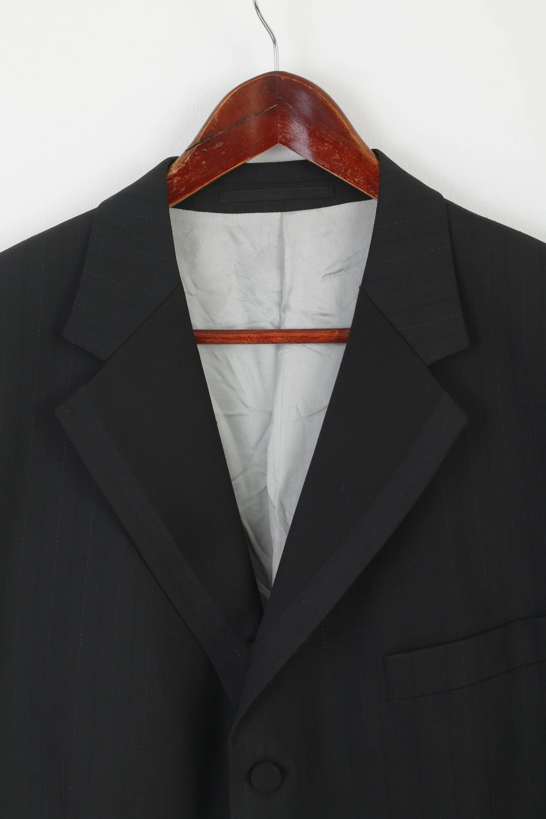Hugo James Men 46 Blazer Black Striped Shiny Wool Blend Single Breasted Suit Top - Image 2