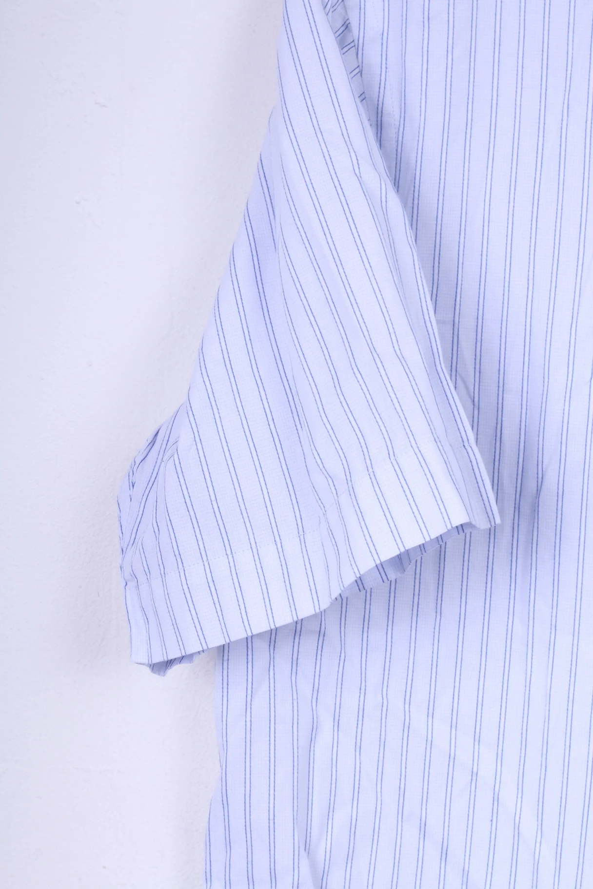 Indian Terrain Mens M (S) Casual Shirt Short Sleeve Striped Premium 60's Custom Fit - Image 4