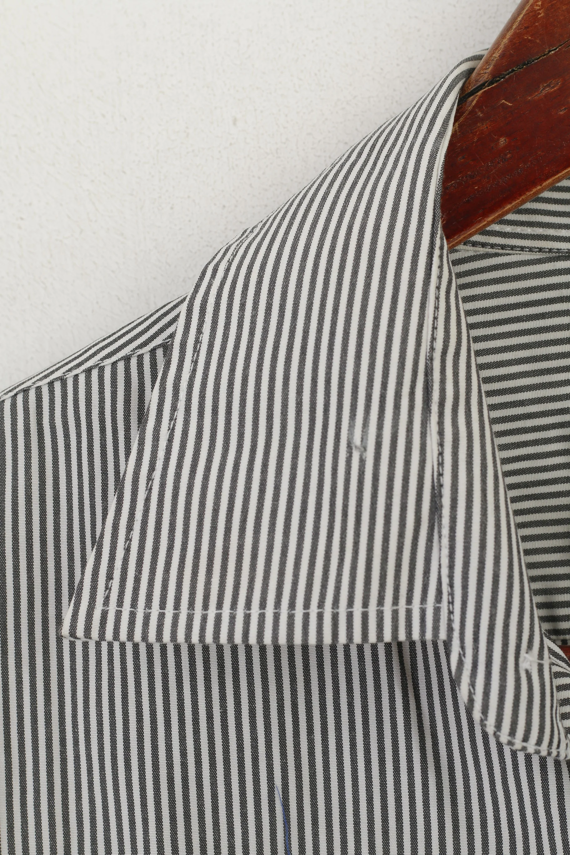La Martina Men L (M) Casual Shirt Grey Striped Cotton Polo Buenos Aires Long Sleeve Top - Image 4