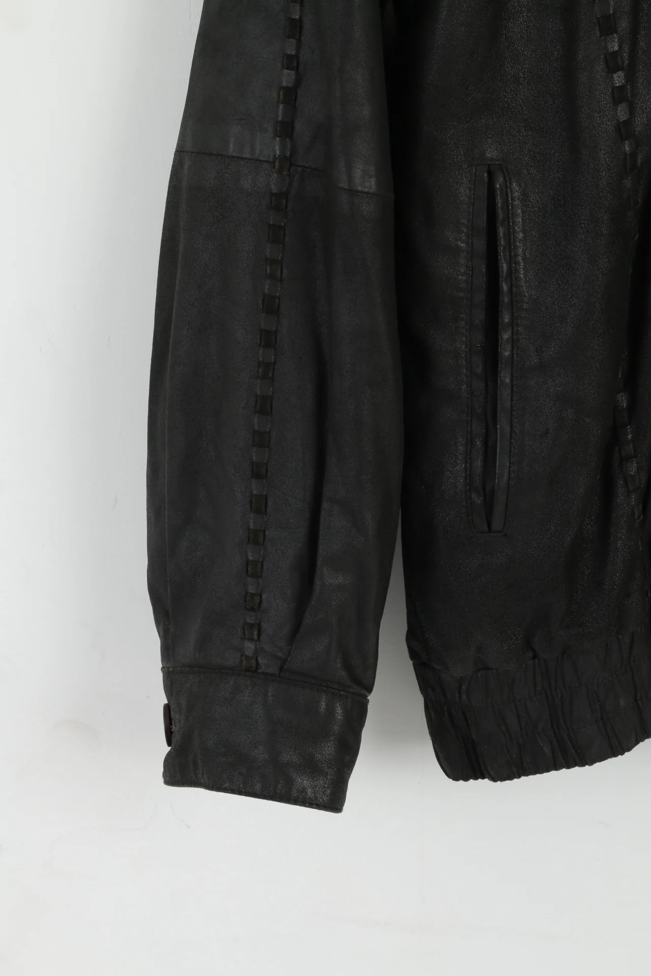 Leather Clothes By R&G Men 46 S Jacket Black Leather Detailed Shiny Aztec Bomber Top - Image 4