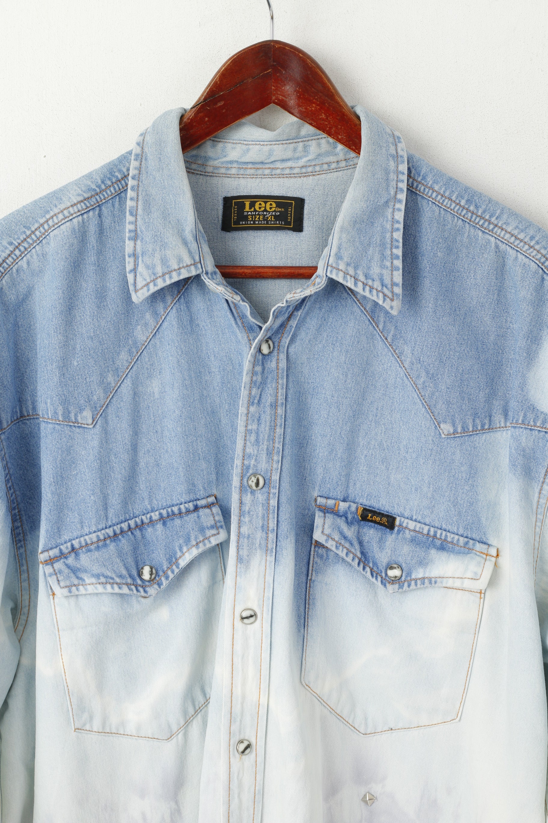 Lee Sanforized Men XL Casual Shirt Blue Jeans Ombre Jets Acid Wash Western Top - Image 3