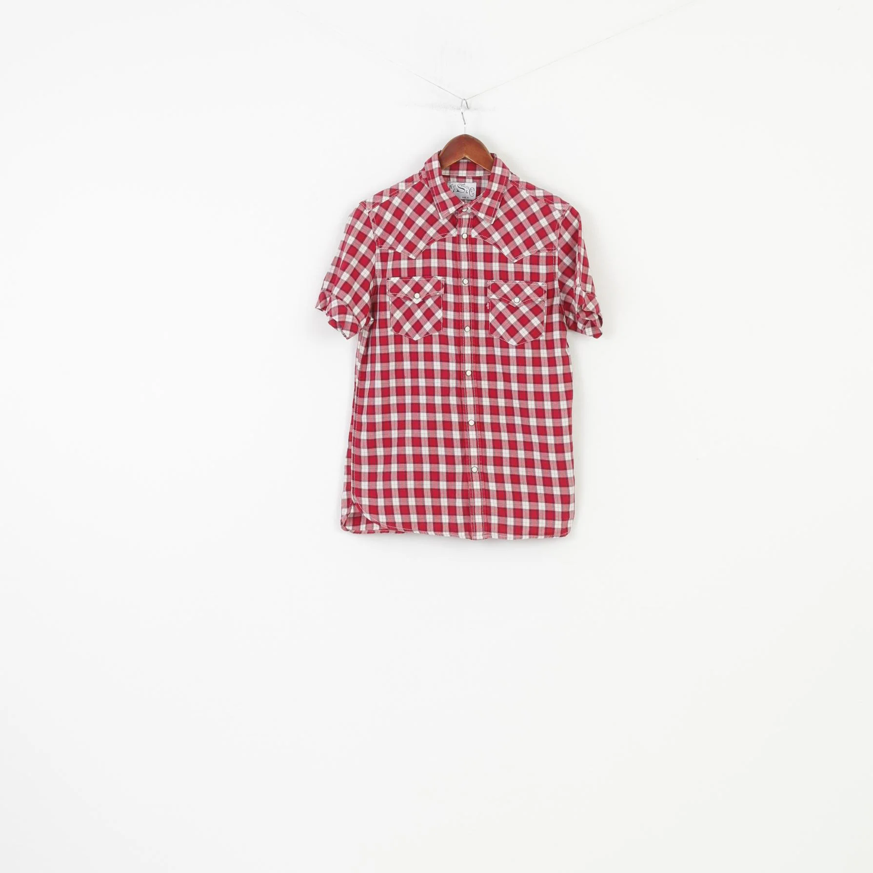 Levi's Men S Casual Shirt Red Checkered Snap Bottoms Cotton Short Sleeve Top - Image 2