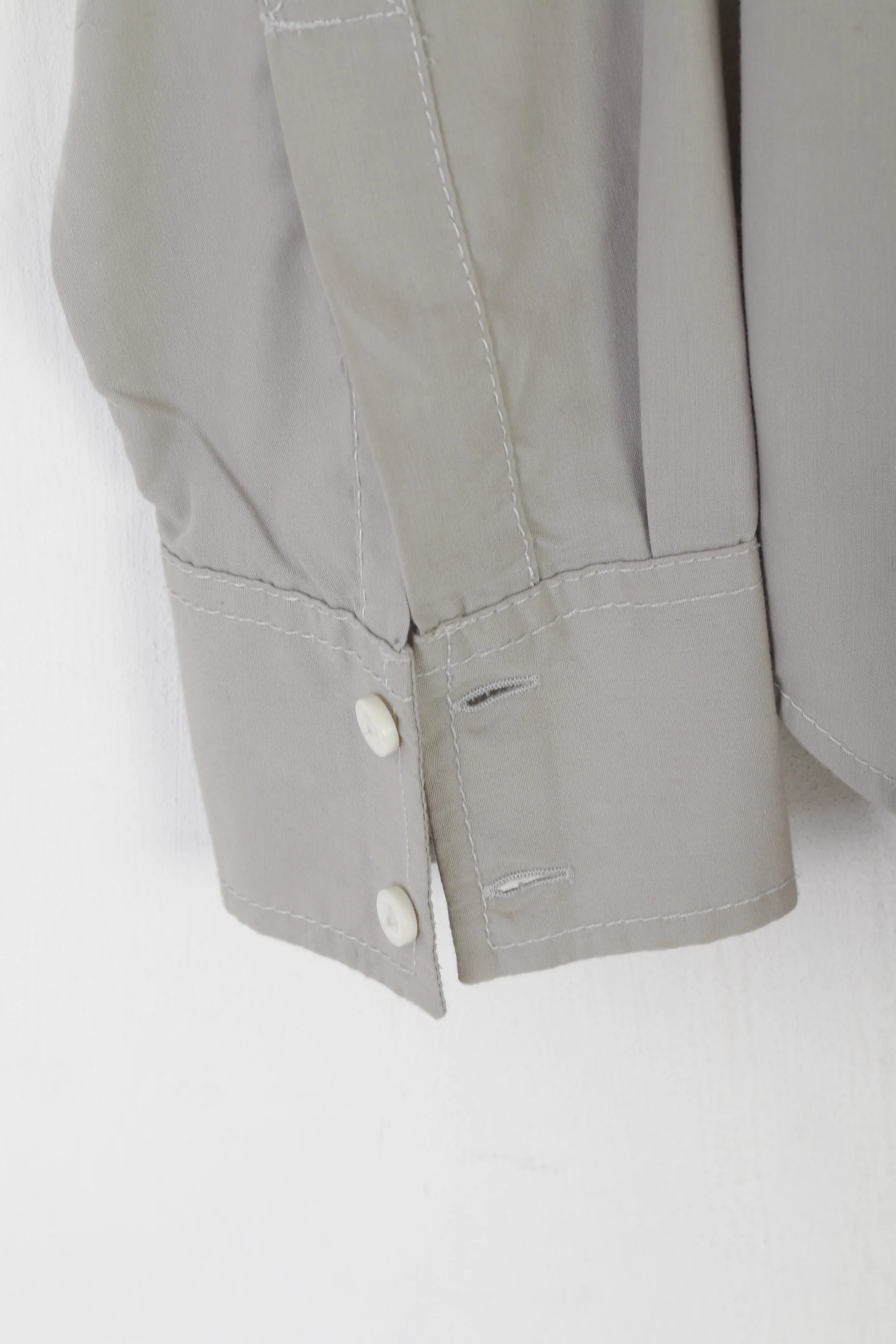 Levi's Signature Men S Casual Shirt Gray Cotton Custom Fit Long Sleeve Pocket Top - Image 4