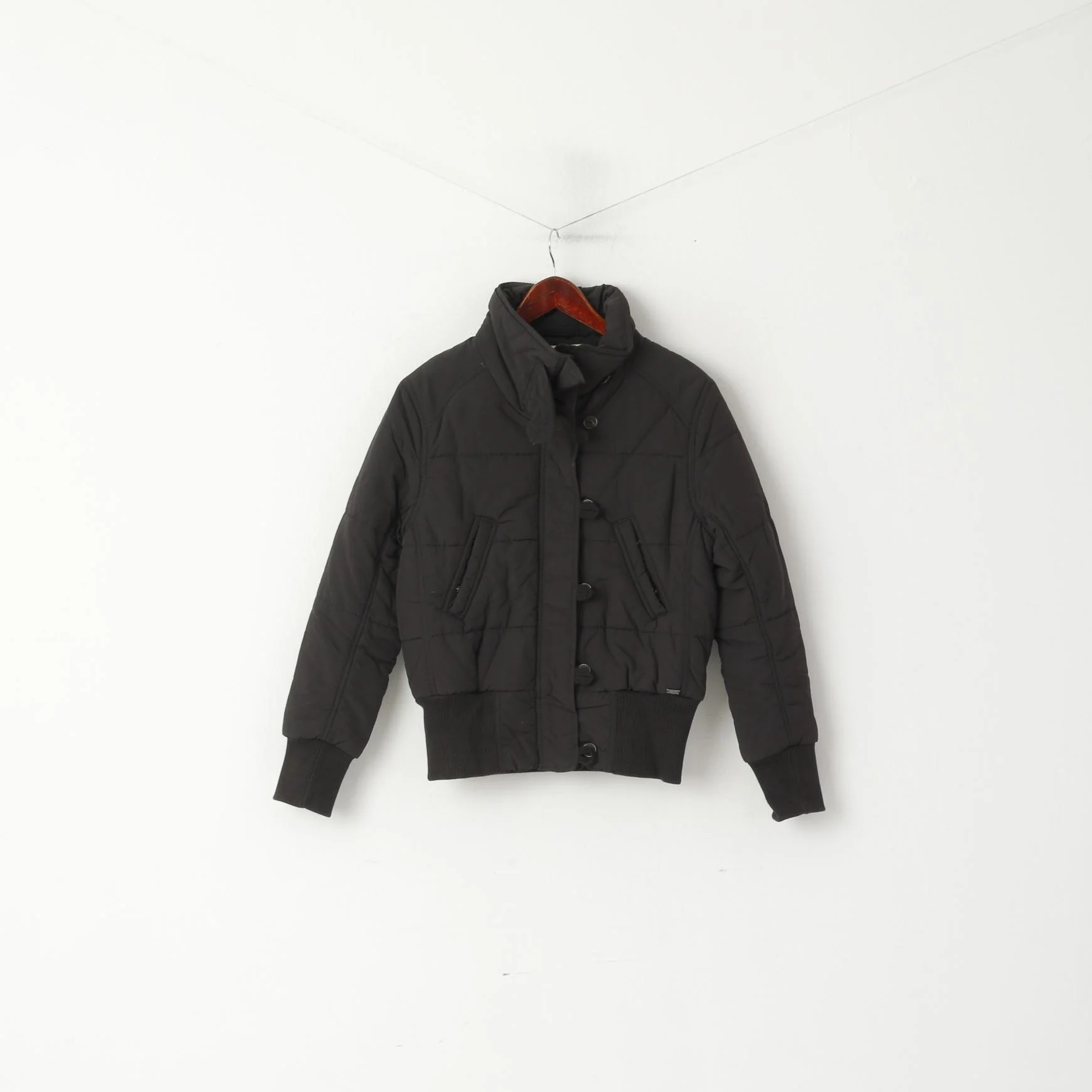 Levi's Women L (M) Jacket Black Nylon Padded Cropped Full Zipper Quilted Top - Image 2