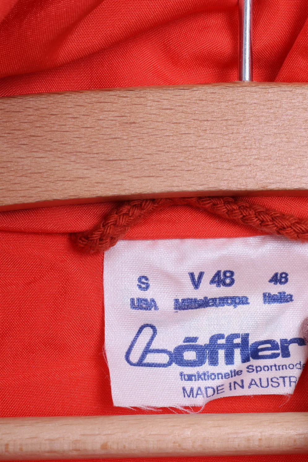 Loffler Mens 48 S Jacket Anorak Orange Nylon Waterproof Kangaroo Pocket Hood - Image 4