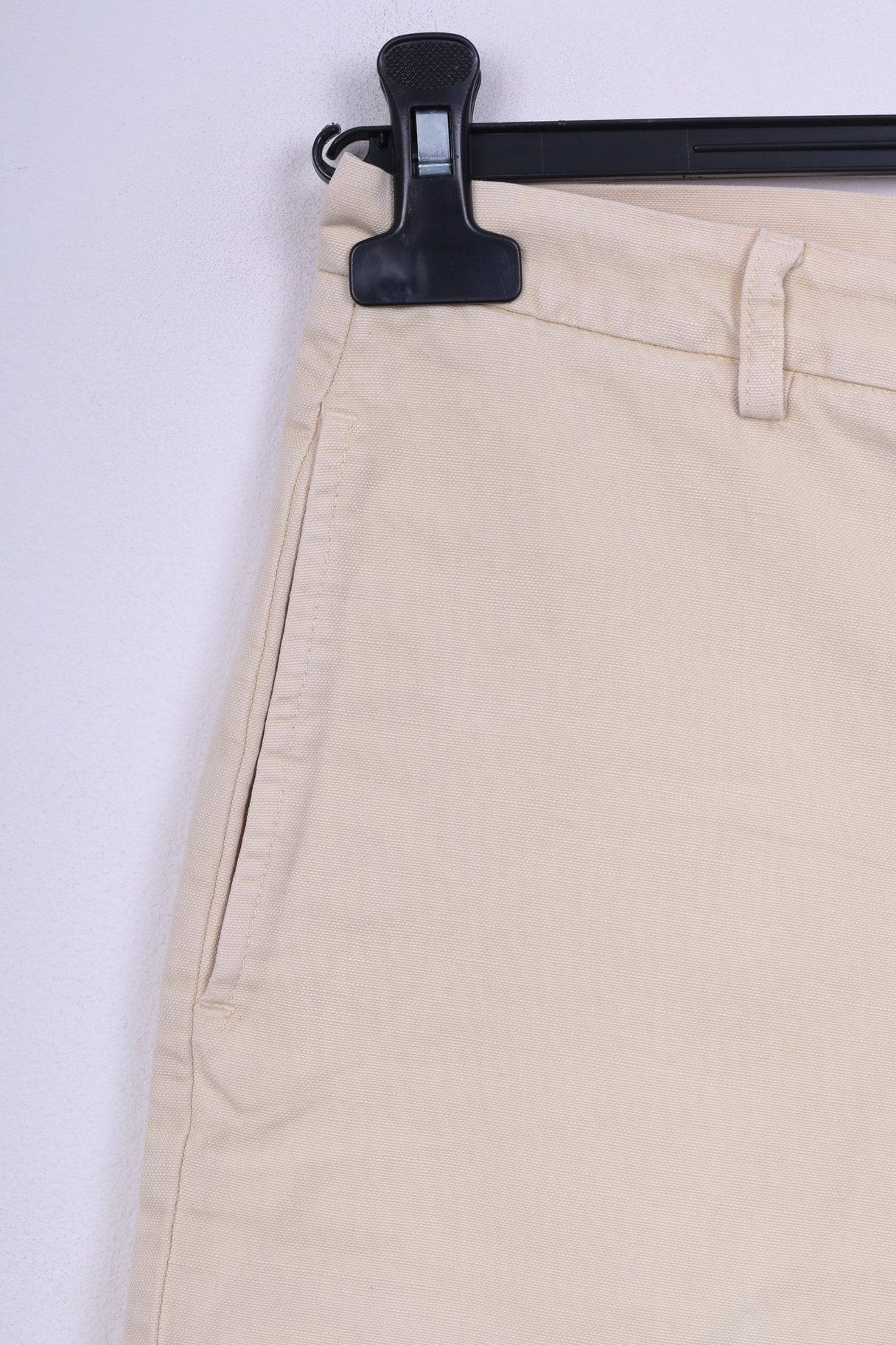 Loro Piana Womens 42 Shorts Cream Cotton Linen Italy - Image 2